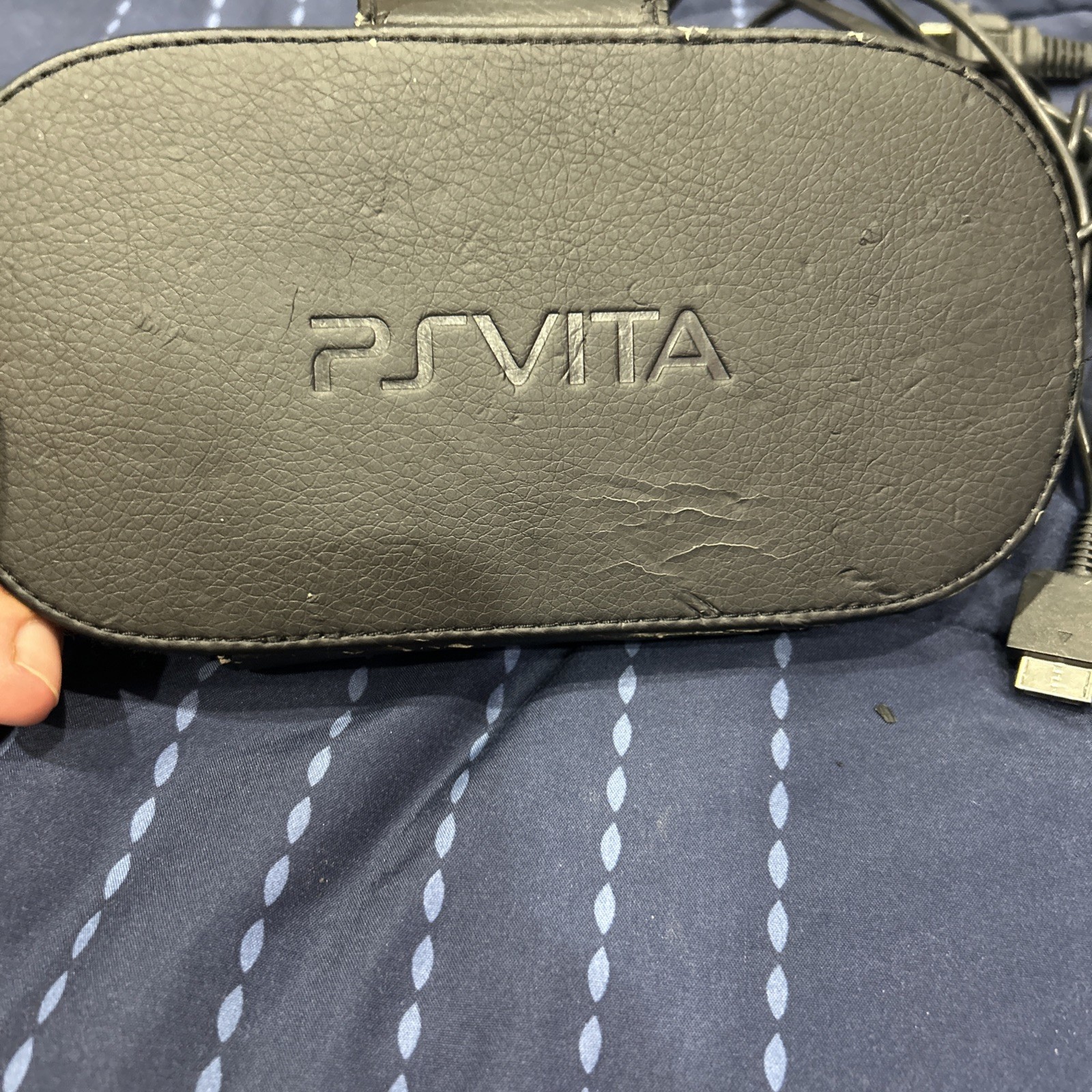 Sony PlayStation Vita PCH-1001 Black With Game And Charger Used.