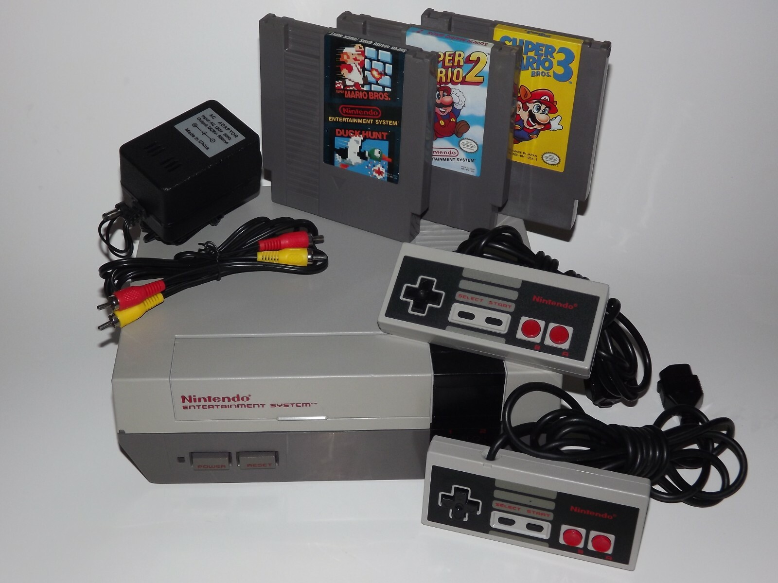Nintendo NES System Console Choose Your Super Mario Game Bundle New 72 Pin