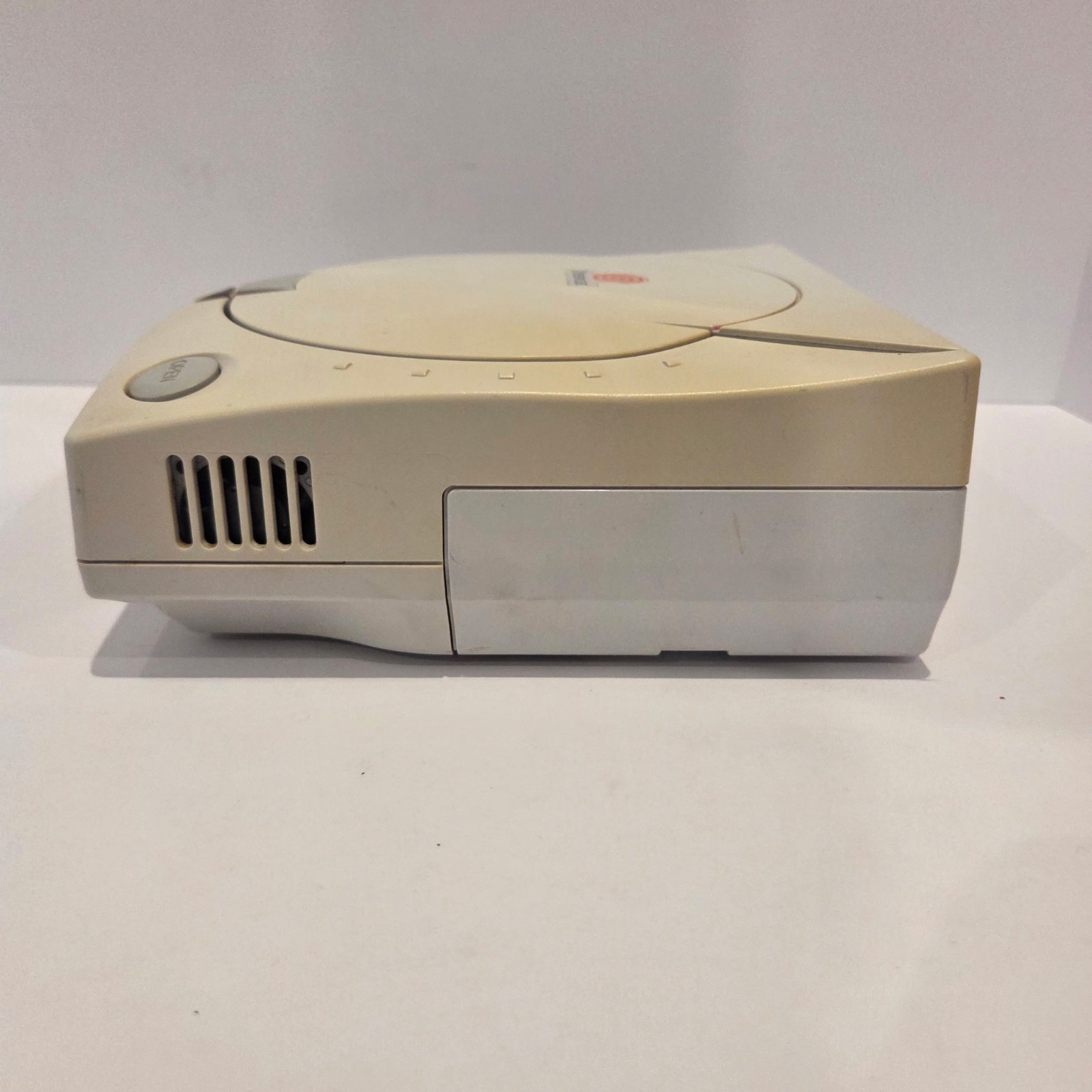 Sega Dreamcast White Console Bundle- 9 Games 3 Controllers *NO MEMORY CARD*