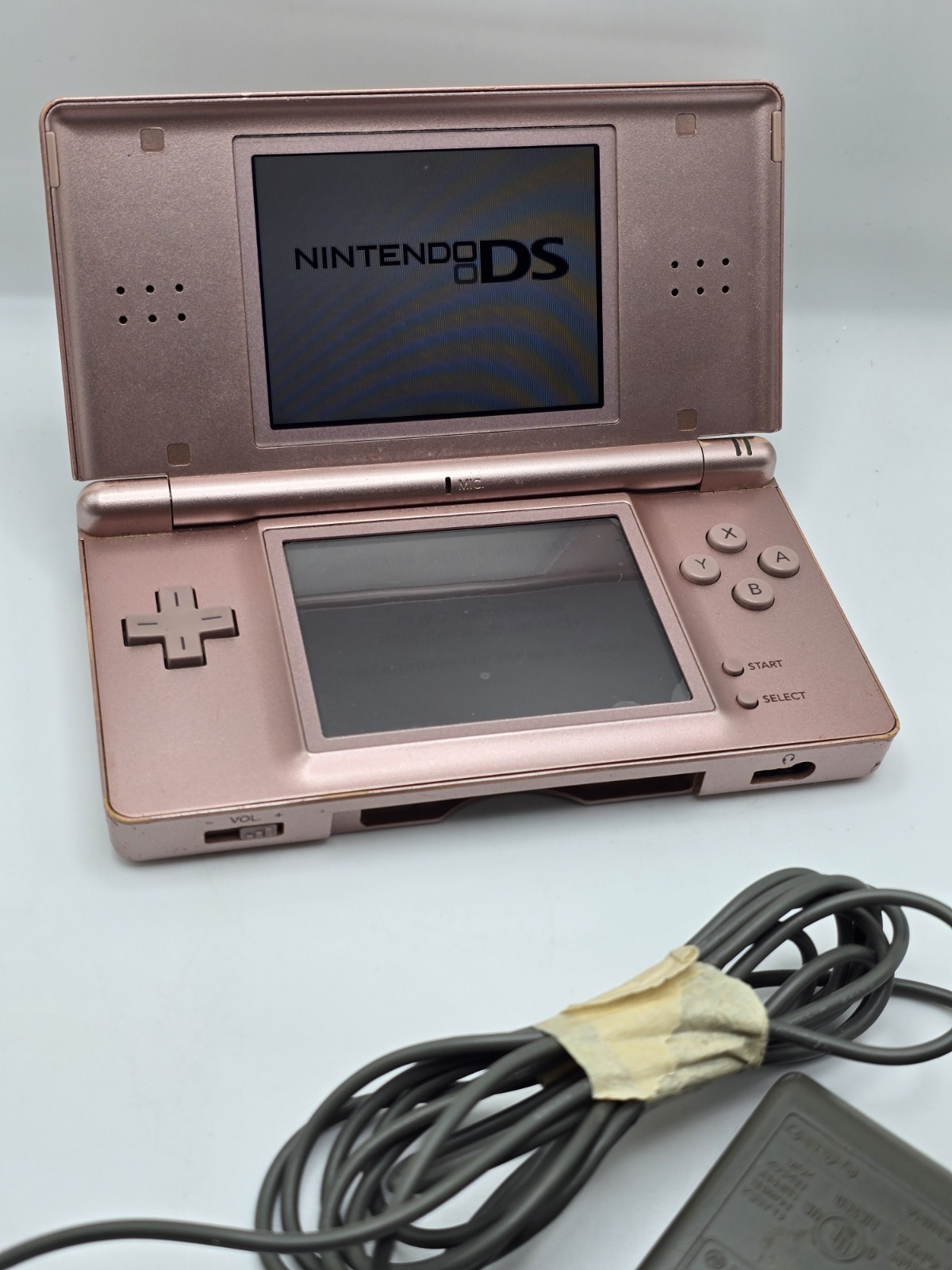 Nintendo DS Lite USG-001 Console Metallic Rose Console w/Charger – TESTED