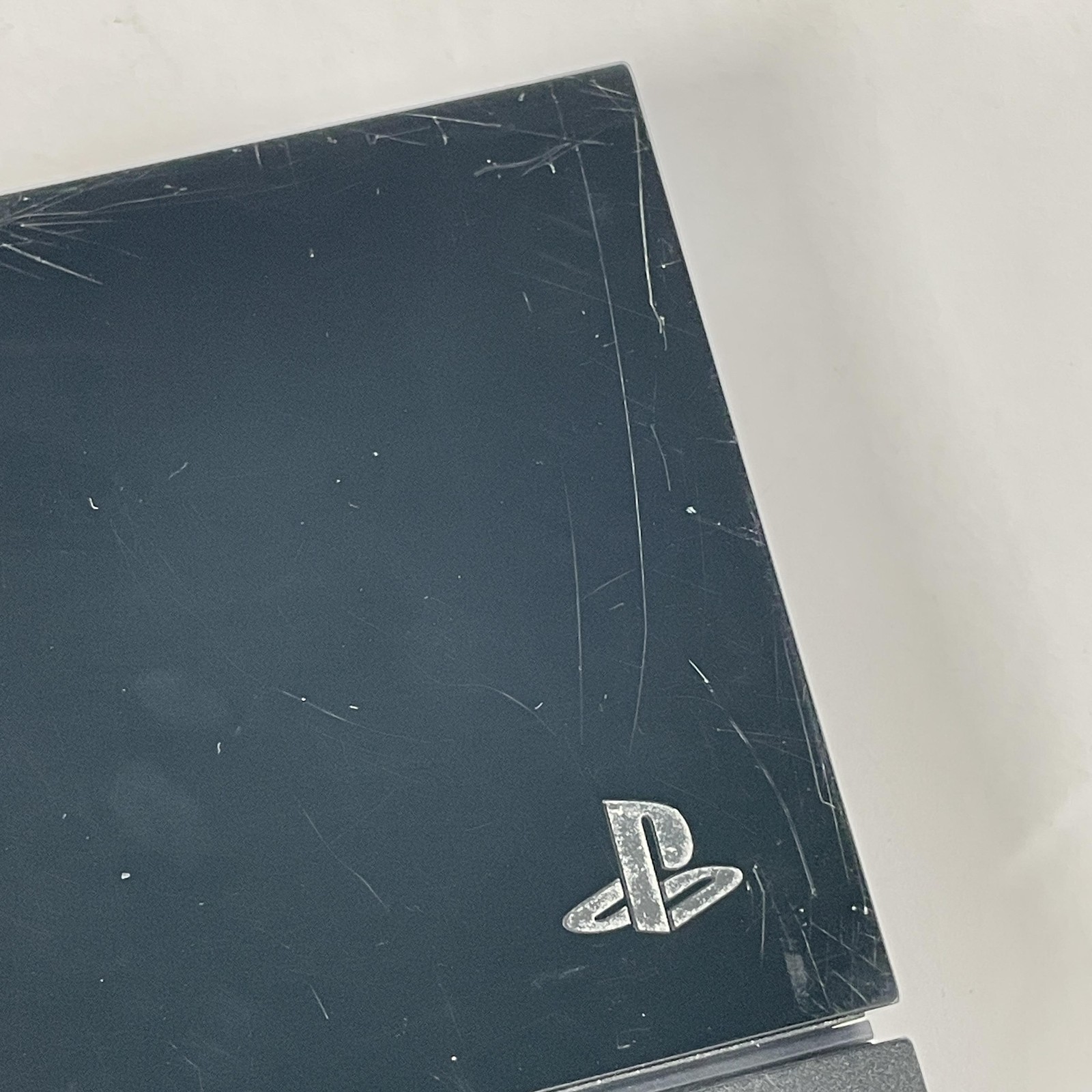 Sony PlayStation 4 Console 2TB w/ Controller/HDMI/Power Cord – Good