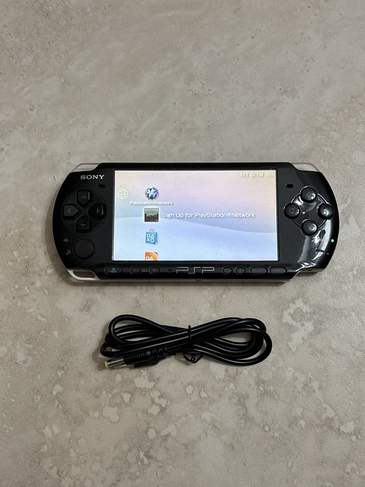 BLACK Sony PSP 3000 System w/ Charger, Battery, Bundle Import
