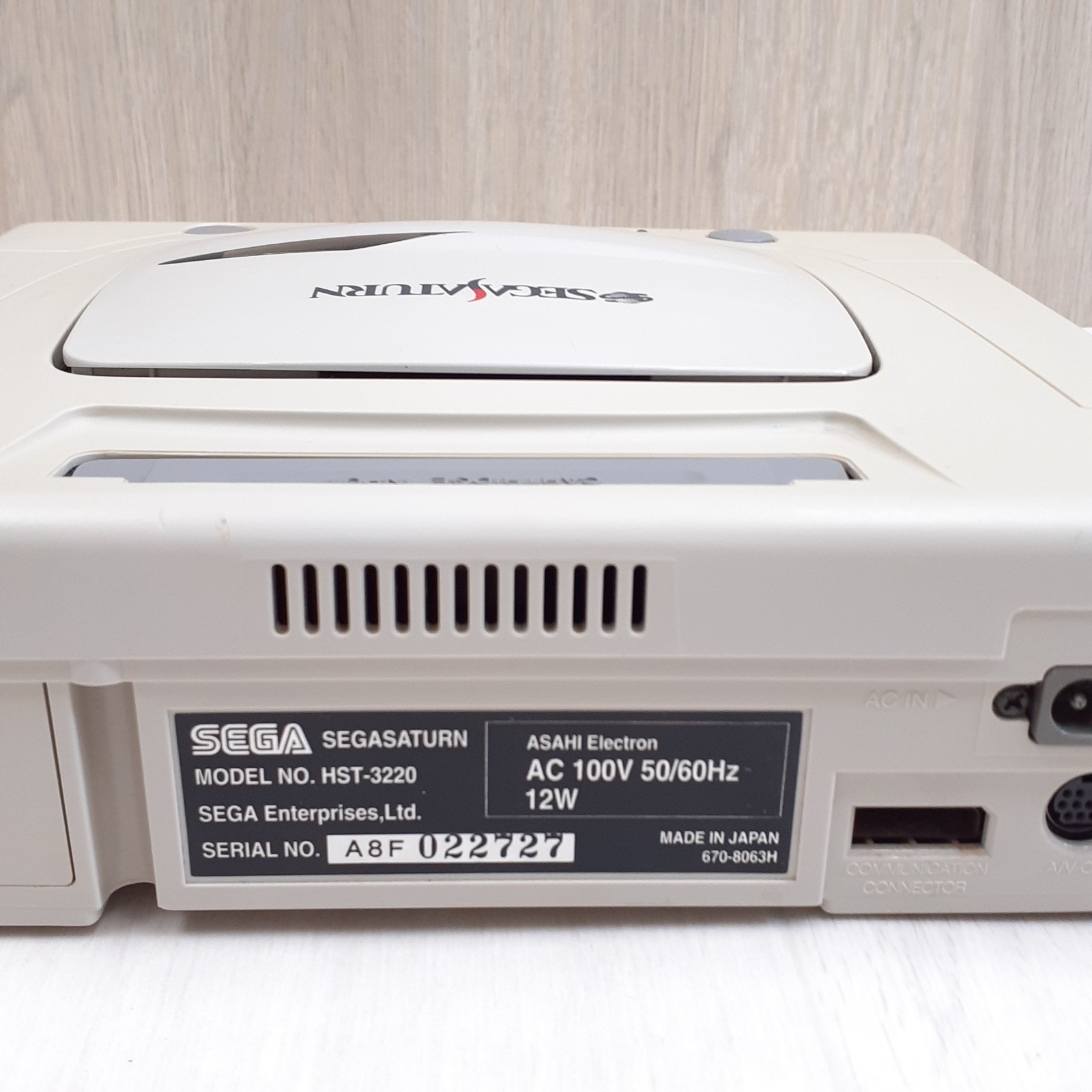 Sega Saturn Console Bundle w/ 2 Controllers 8 Games Tested Japan White HST-3220