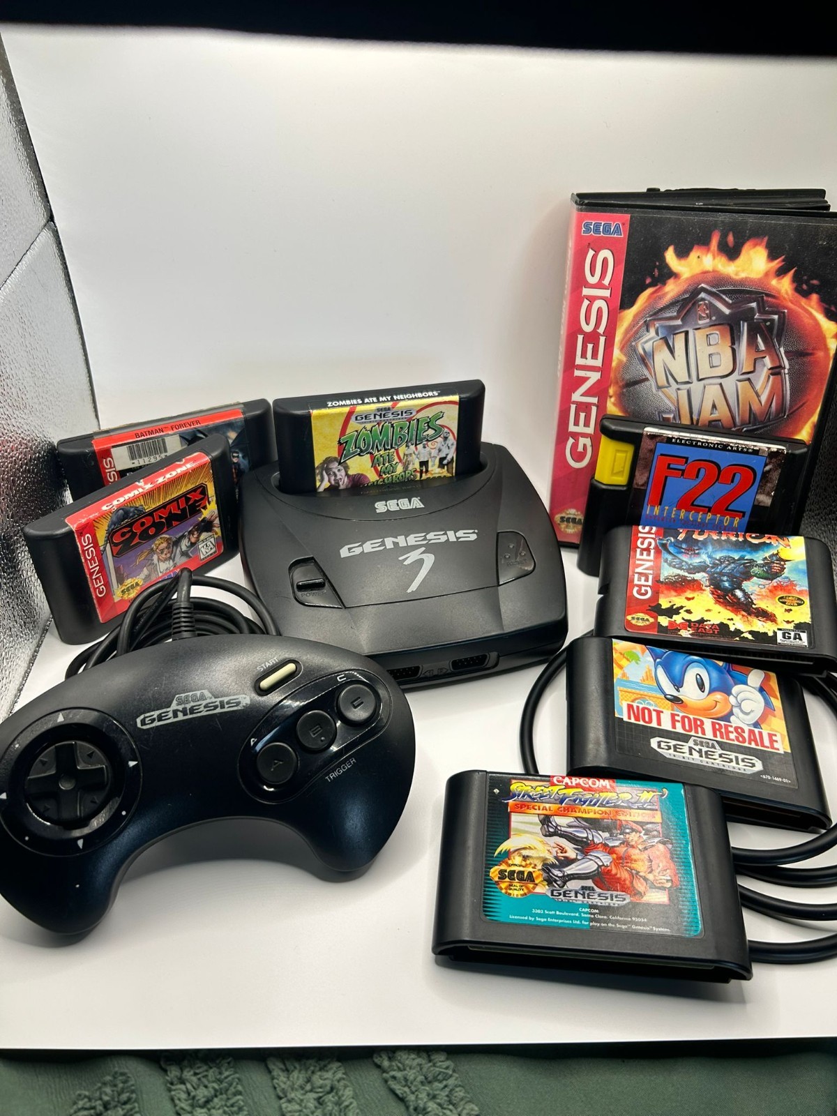 SEGA Genesis 3 Console System Bundle MK-1461 OEM Controller