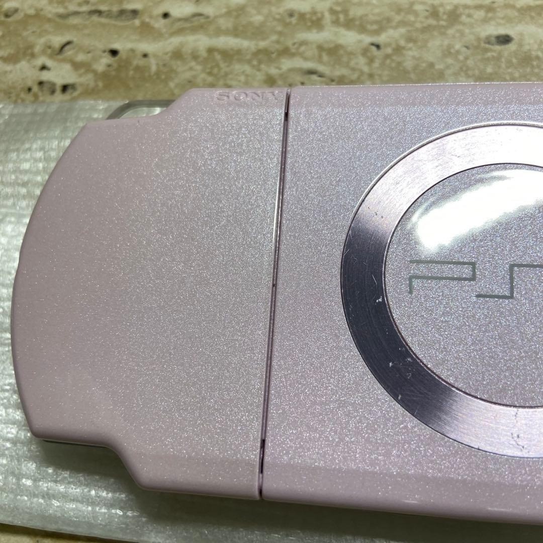 Sony PSP 2000 Rose Pink Almost Unused Complete in Box 6758