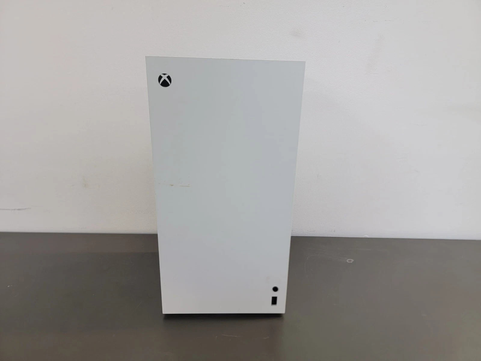 Microsoft Xbox Series X All-Digital Edition 1TB Video Game Console – White
