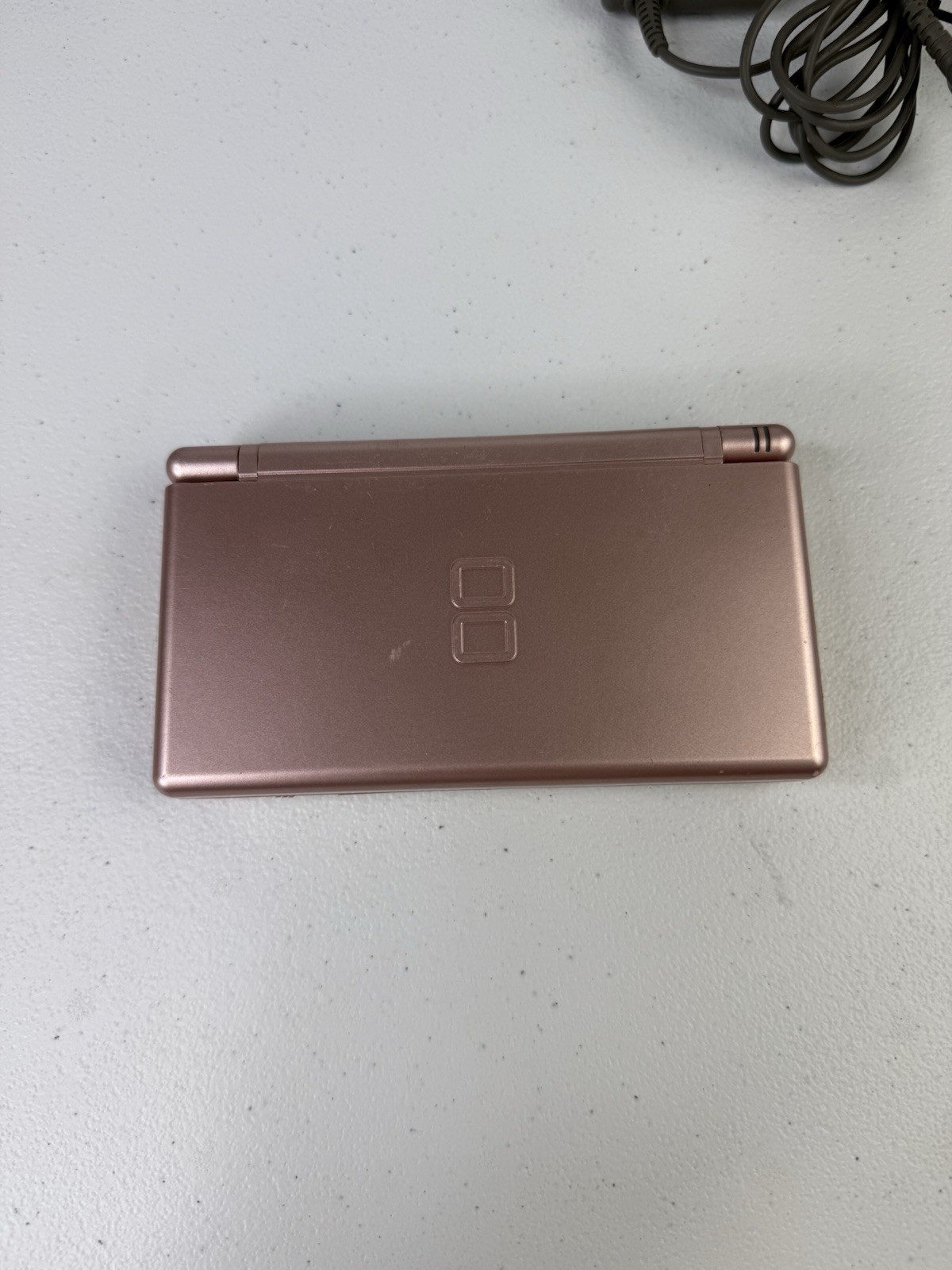Nintendo DS Lite Metallic Rose Bundle – Games + Charger