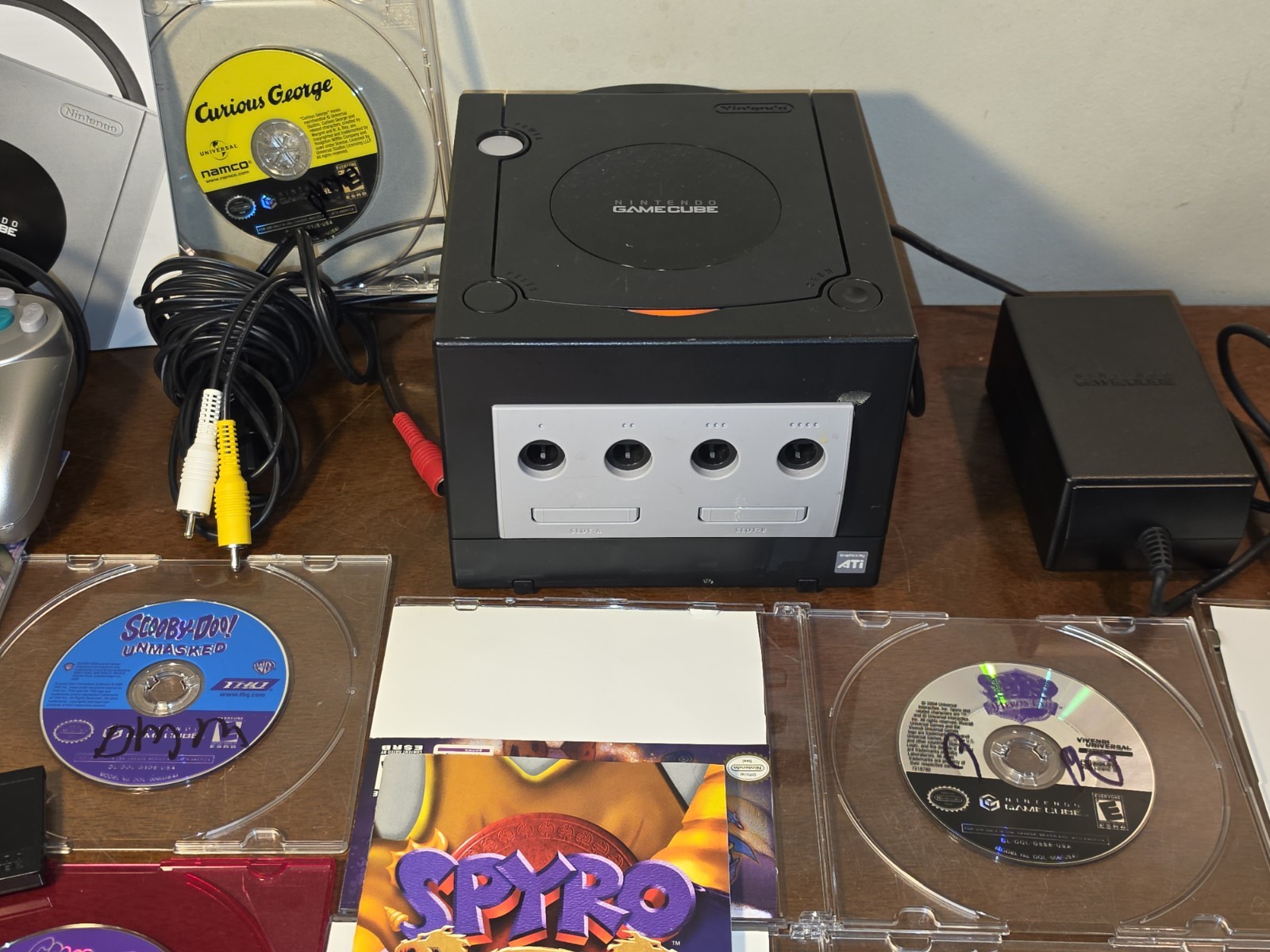 NINTENDO GAMECUBE DOL-001 USA BLACK SYSTEM CORDS CONTROLLER & 6 GAMES TESTED!