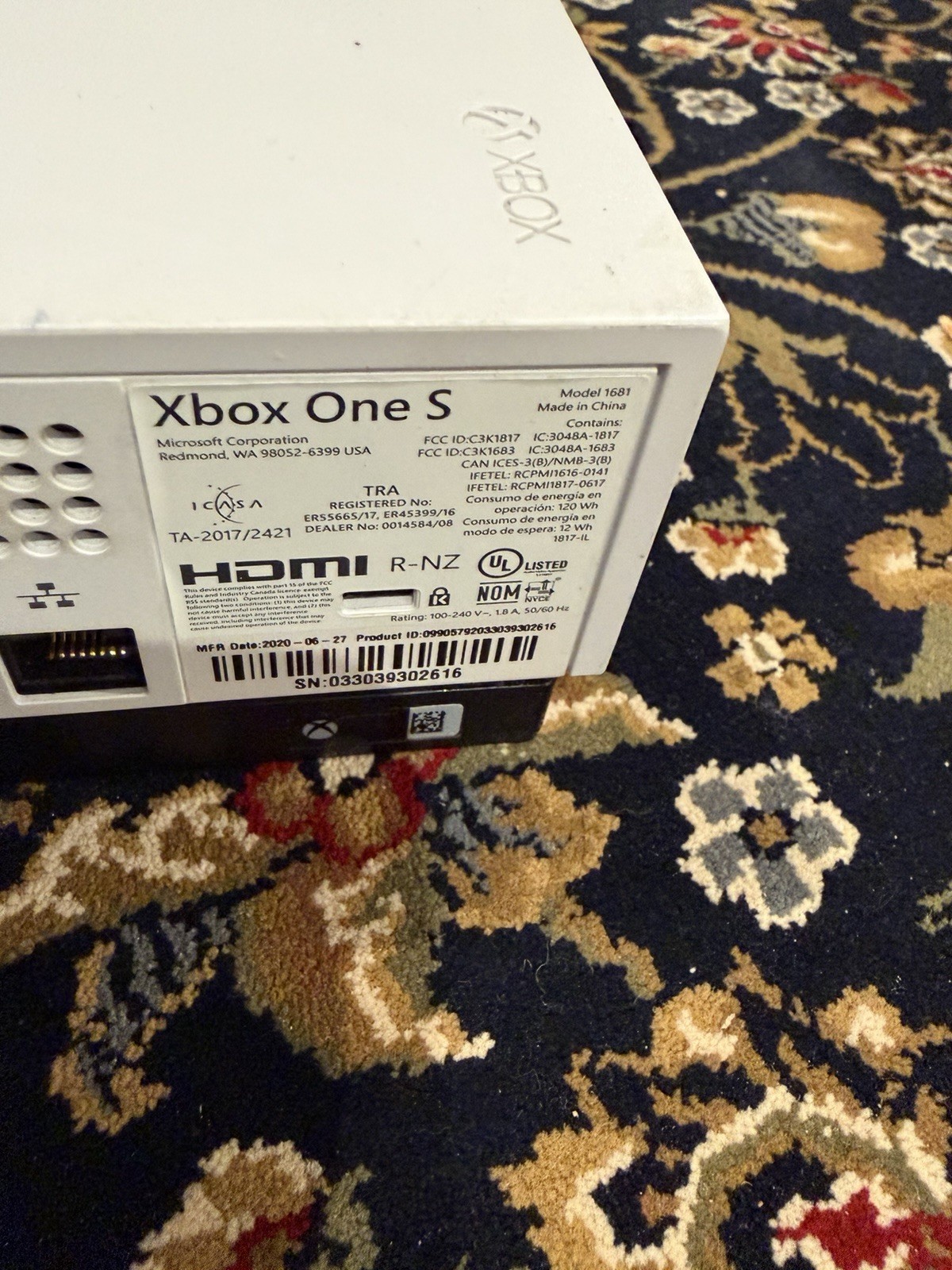 Microsoft Xbox One S Minecraft Favorites Bundle 500GB Game Console – White