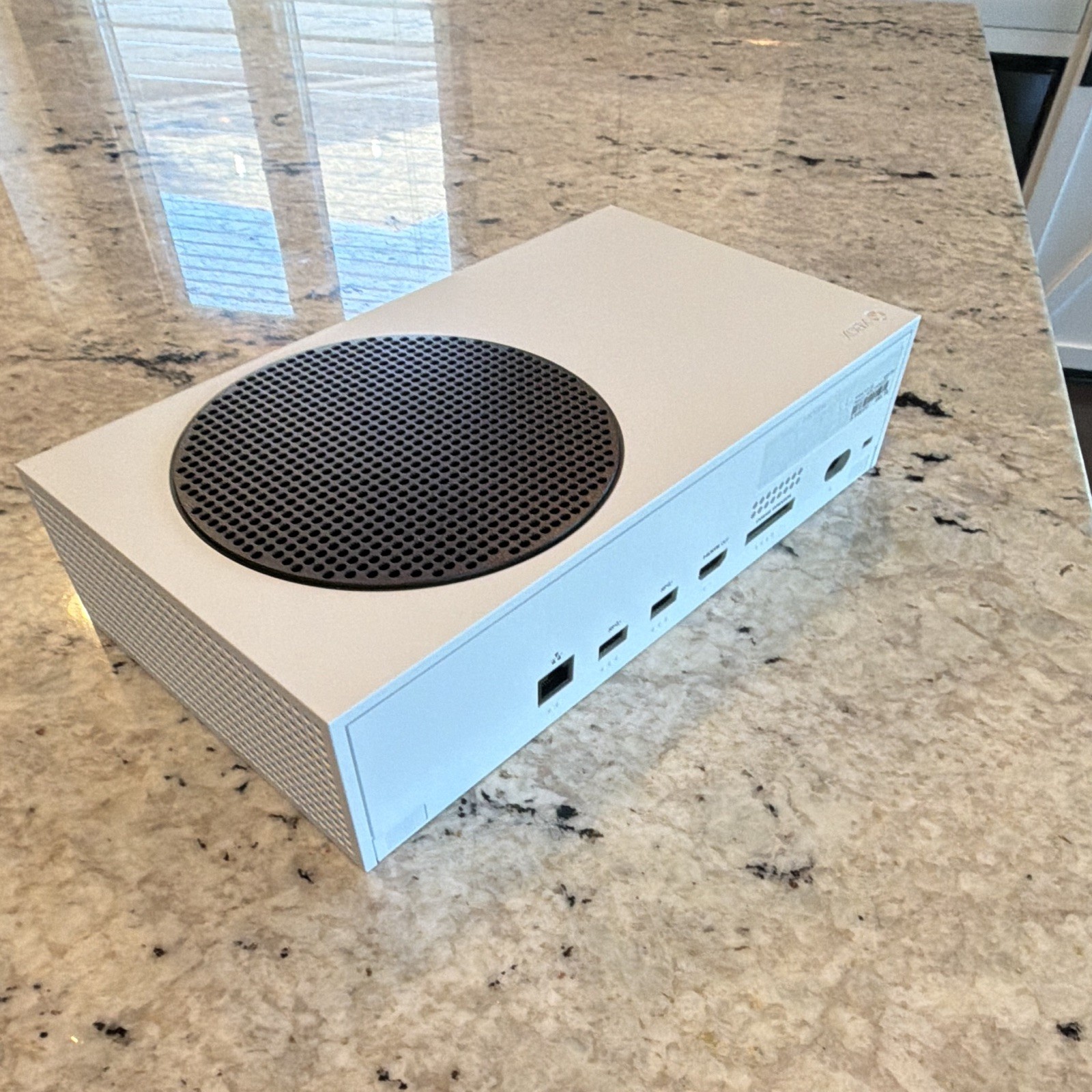 Microsoft Xbox Series S 512GB White 1440p Wi‑Fi Console w/ Controller, HDMI