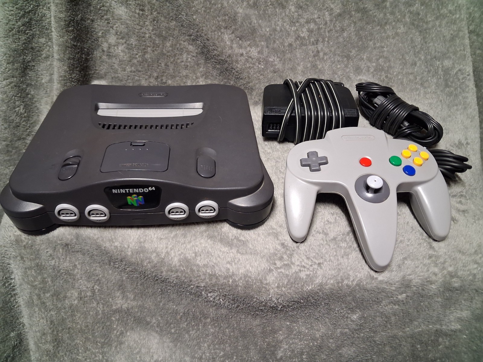 Nintendo 64 NUS-001 INCLUDES Rumble Pak OEM Cables CONTROLLER N64 Tested
