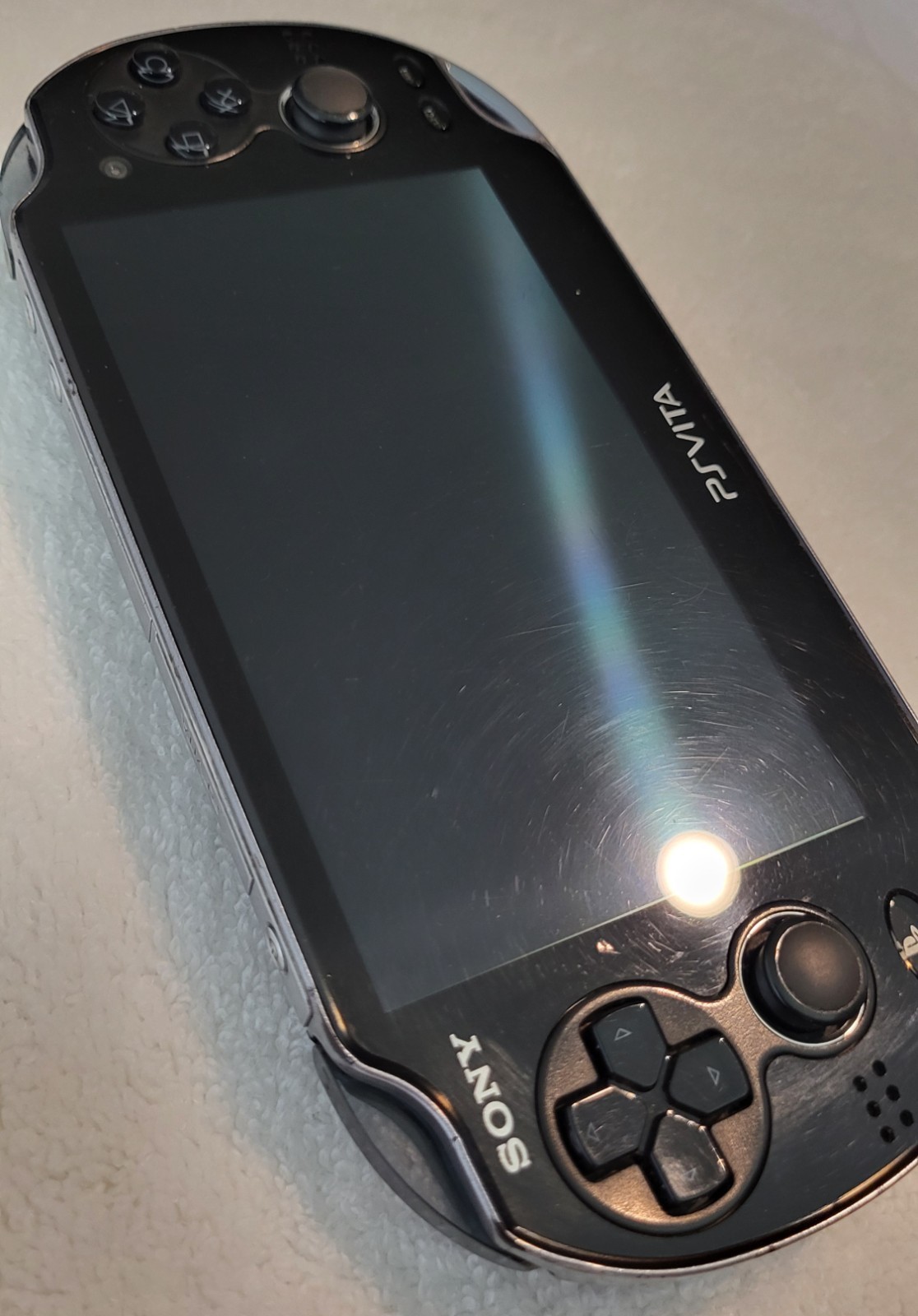 Sony PlayStation Vita 1000 PSVita System Console w/ Charger Cable
