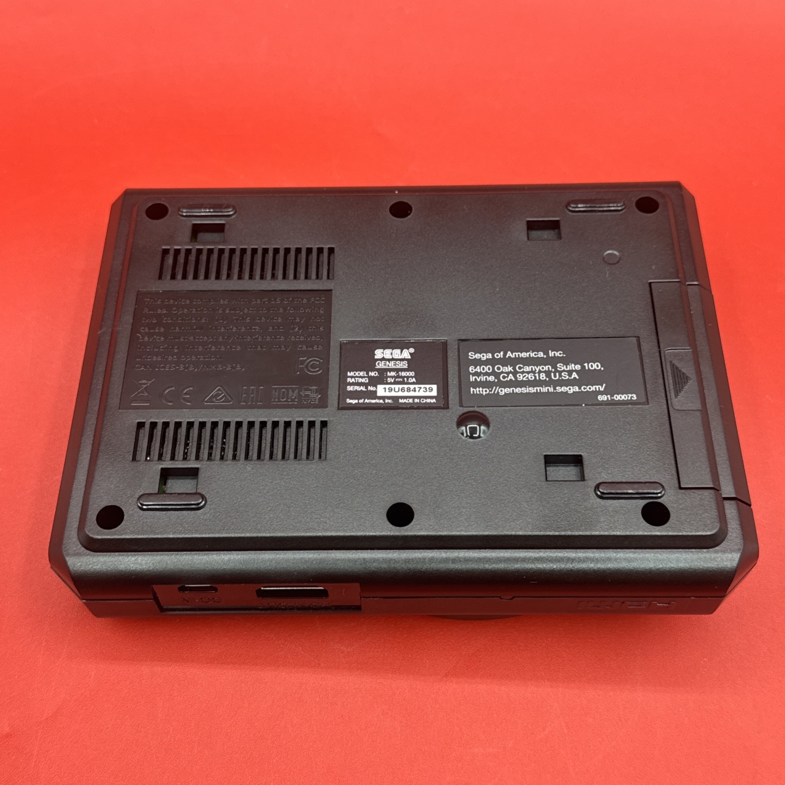 SEGA Genesis Classic Mini Console (MK-16000) Complete/Authentic/Tested/Free 🚢