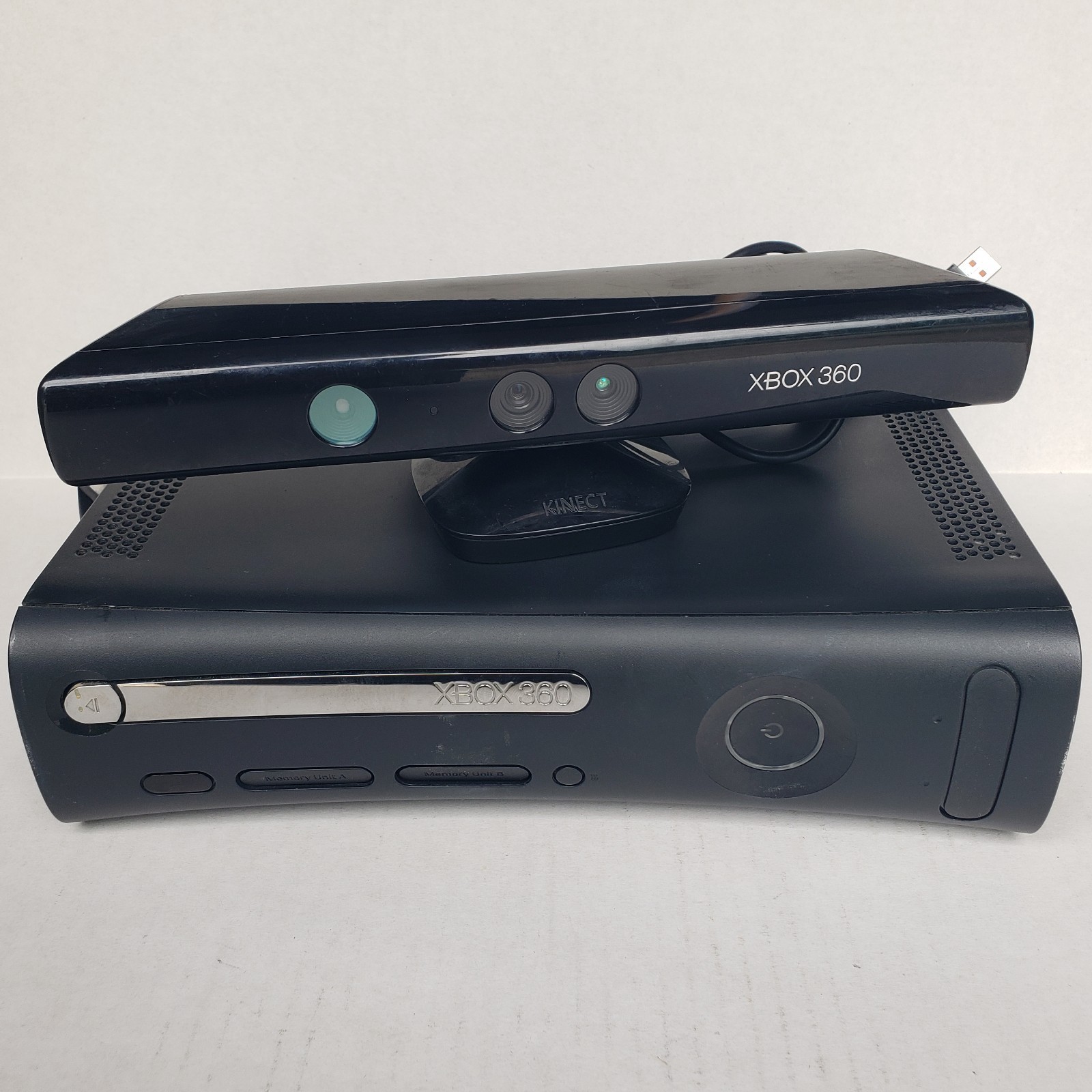 Microsoft Xbox 360 Black 120GB HDD Console with Kinect OEM Controller & Cables