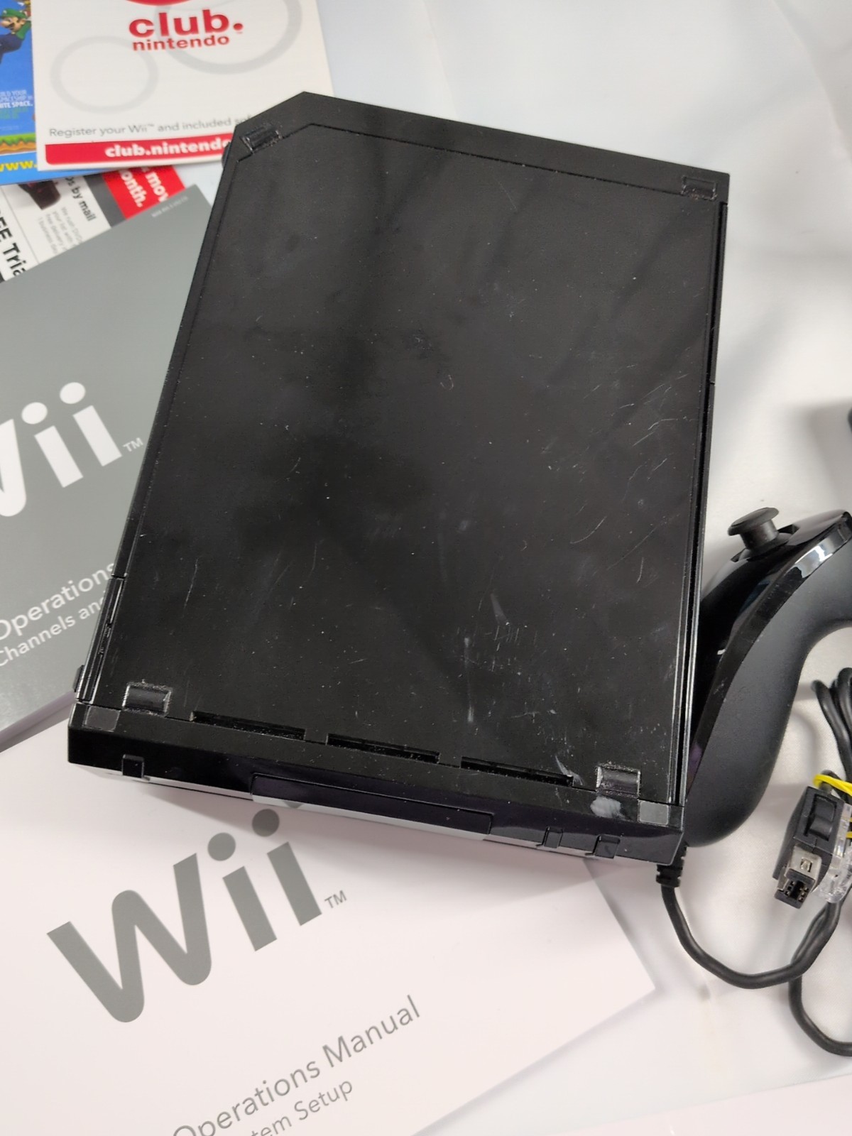 Nintendo Wii Black Console RVL-101 American Heart Association Box Bundle 5 Games