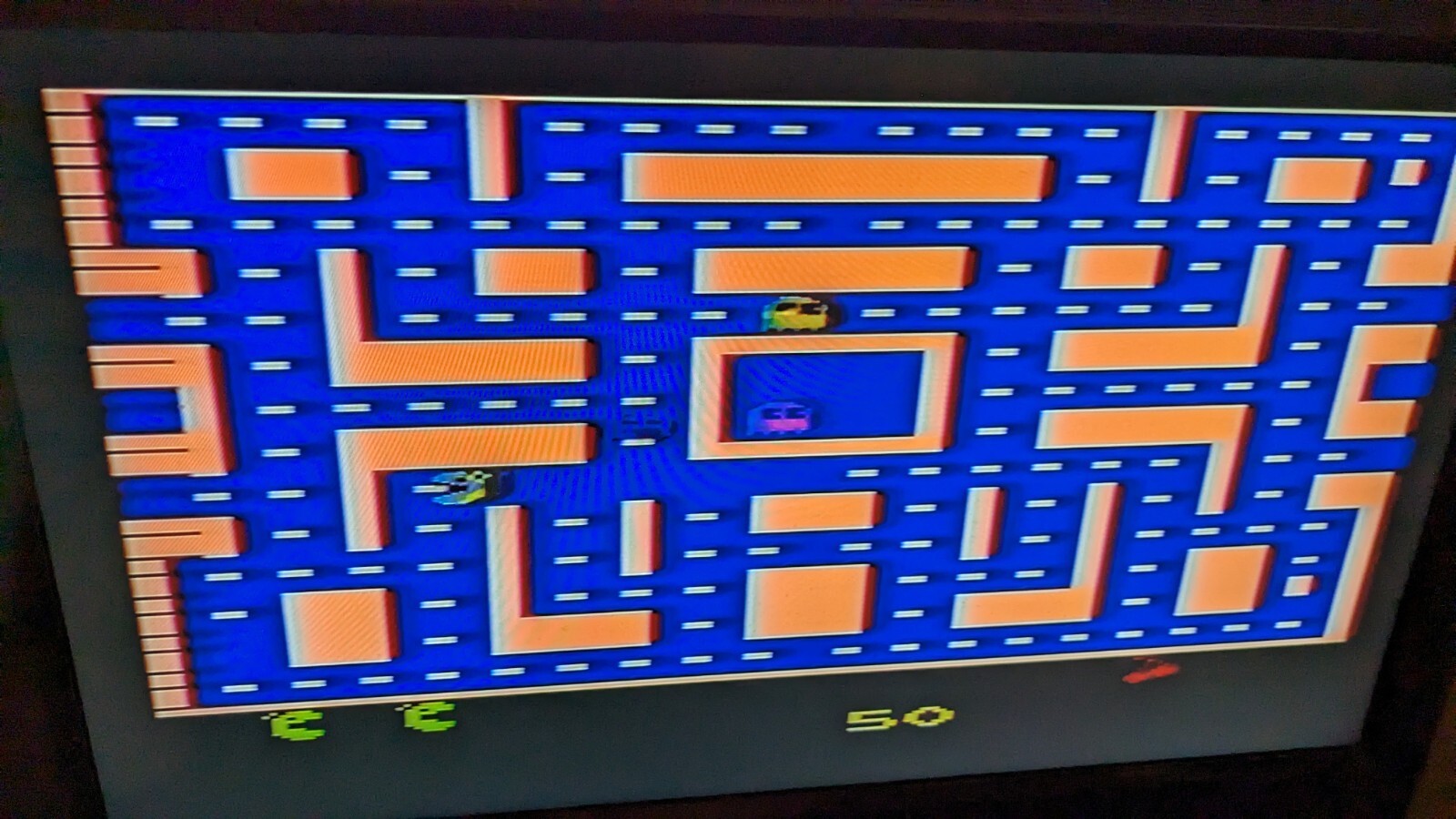 Atari 7800 system 20 Games,2 Controllers hook ups Tested to work Good condition
