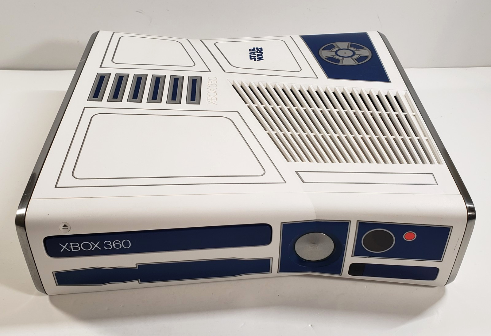 Microsoft Xbox 360 [1439] 320GB Star Wars Edition R2D2 Console with Power Cord