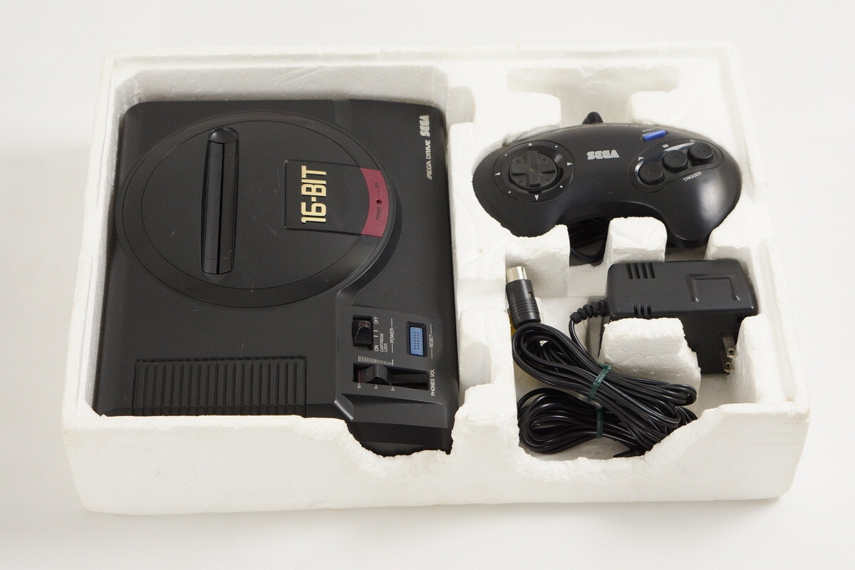 Mega Drive Console System Boxed SEGA HAA-2510 ORIGINAL Ref A20742690