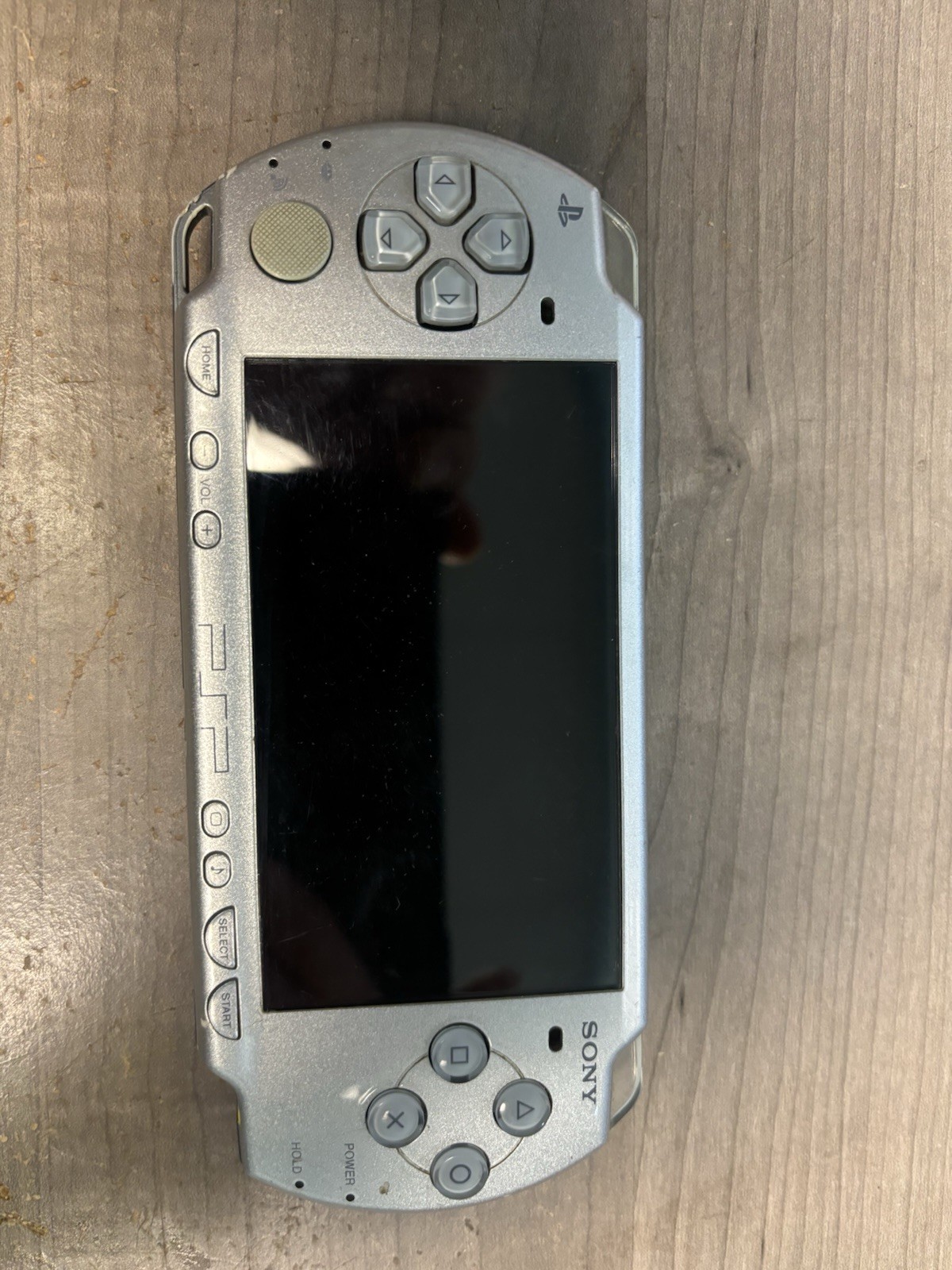 Sony PSP-2001 Silver Console no battery
