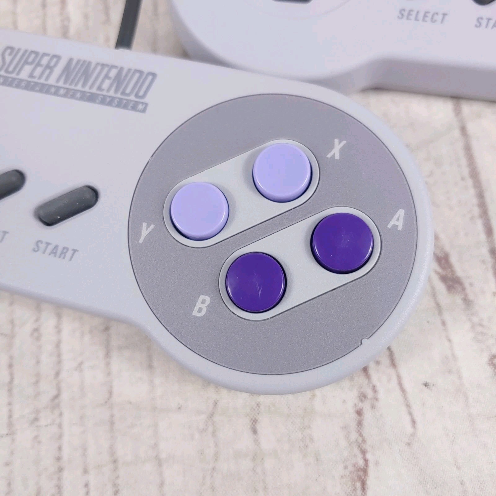 Nintendo SNES Classic MINI – 2 CONTROLLERS + POWER – Super Nintendo CLV-201