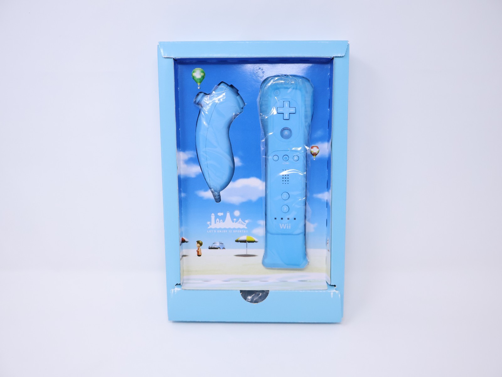 Wii Sports Resort Club Nintendo Blue Wii Remote Plus Nunchuk Set Japan US Ship