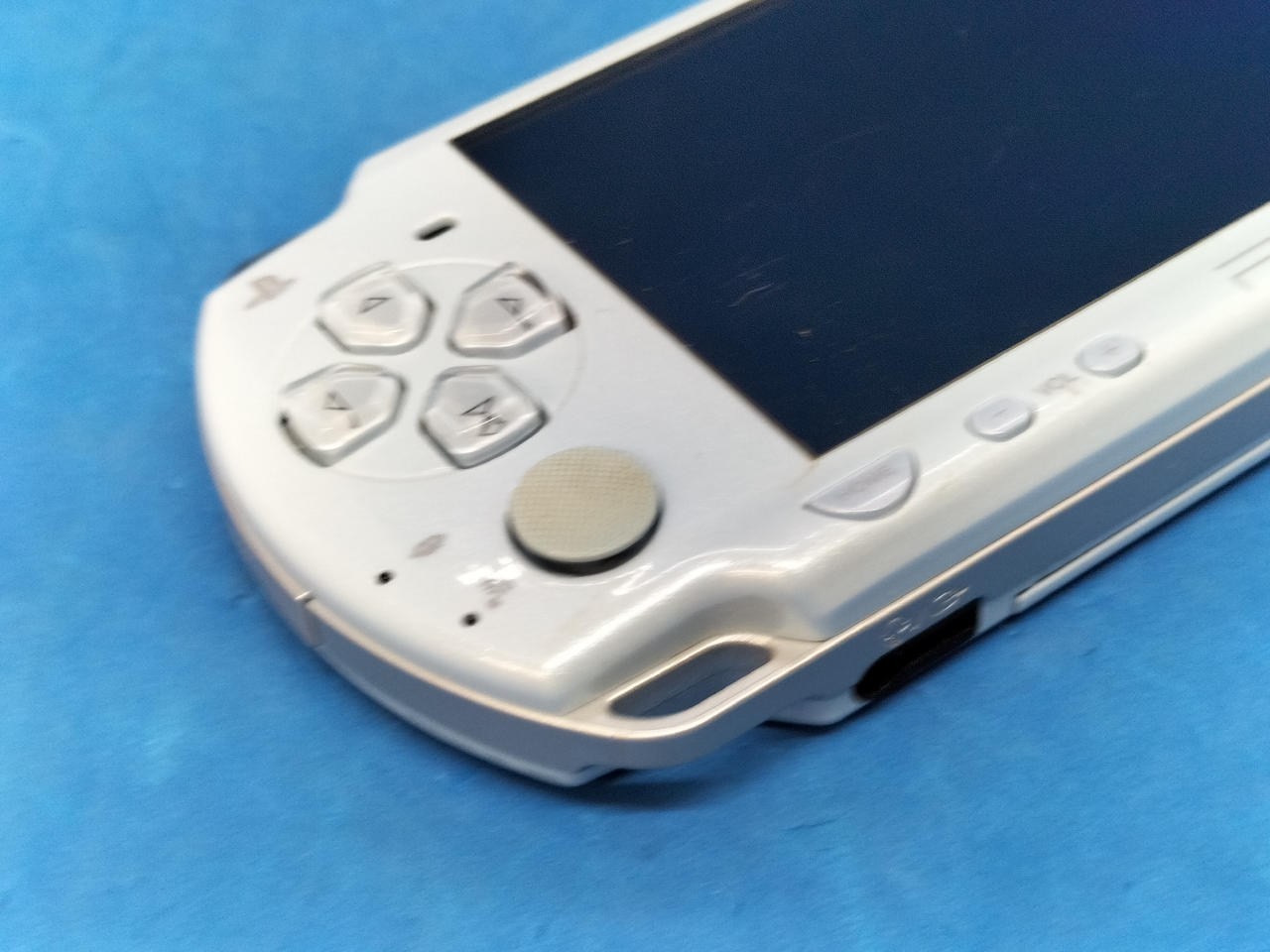 [Rare] PlayStation Portable Felicia Blue PSP-2000 with 2GB Memory Stick A3084