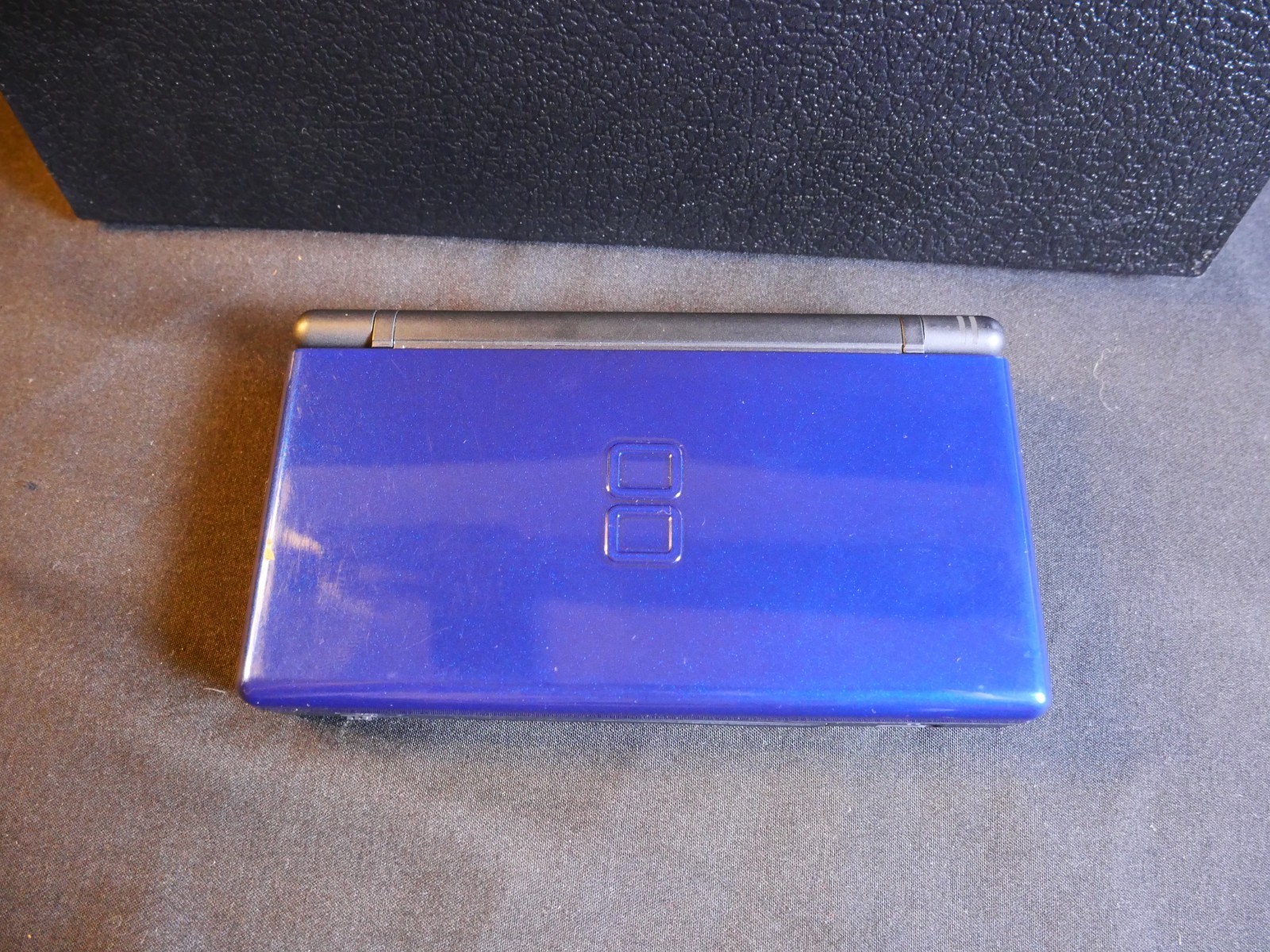 Nintendo DS Lite Blue/Black W/ Charger, Spore, Cars 2, Shrek Smash n’ Crash