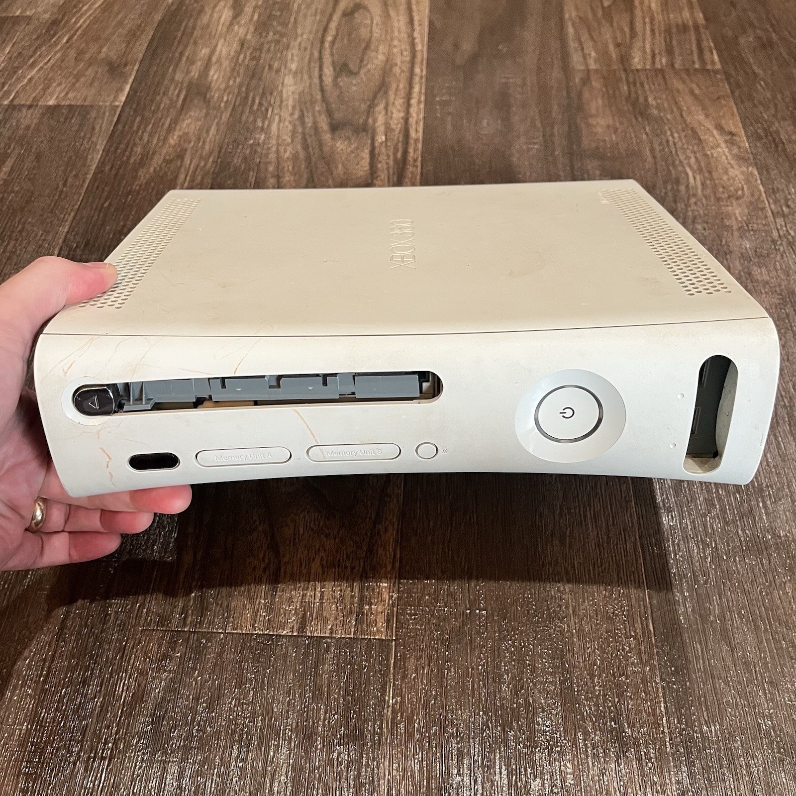 Microsoft Xbox 360 White Console Only FOR PARTS OR Repair As Is