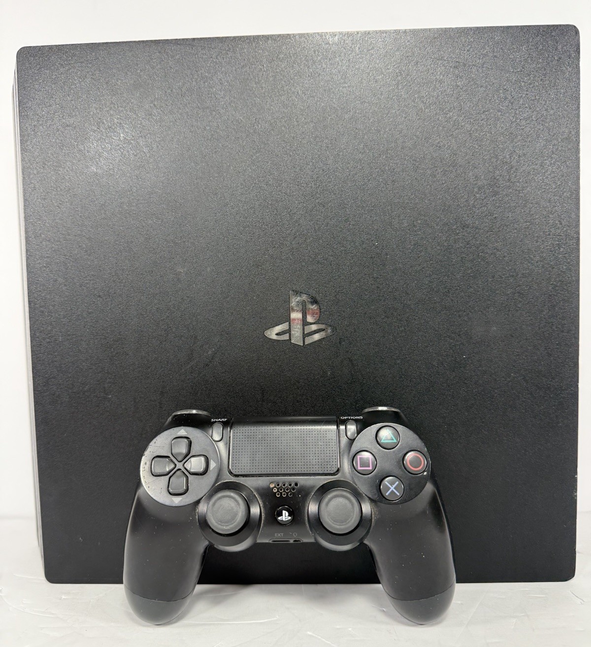 Sony PlayStation 4 PS4 Pro Console CUH-7215B 1TB + Controller & Cables -Working