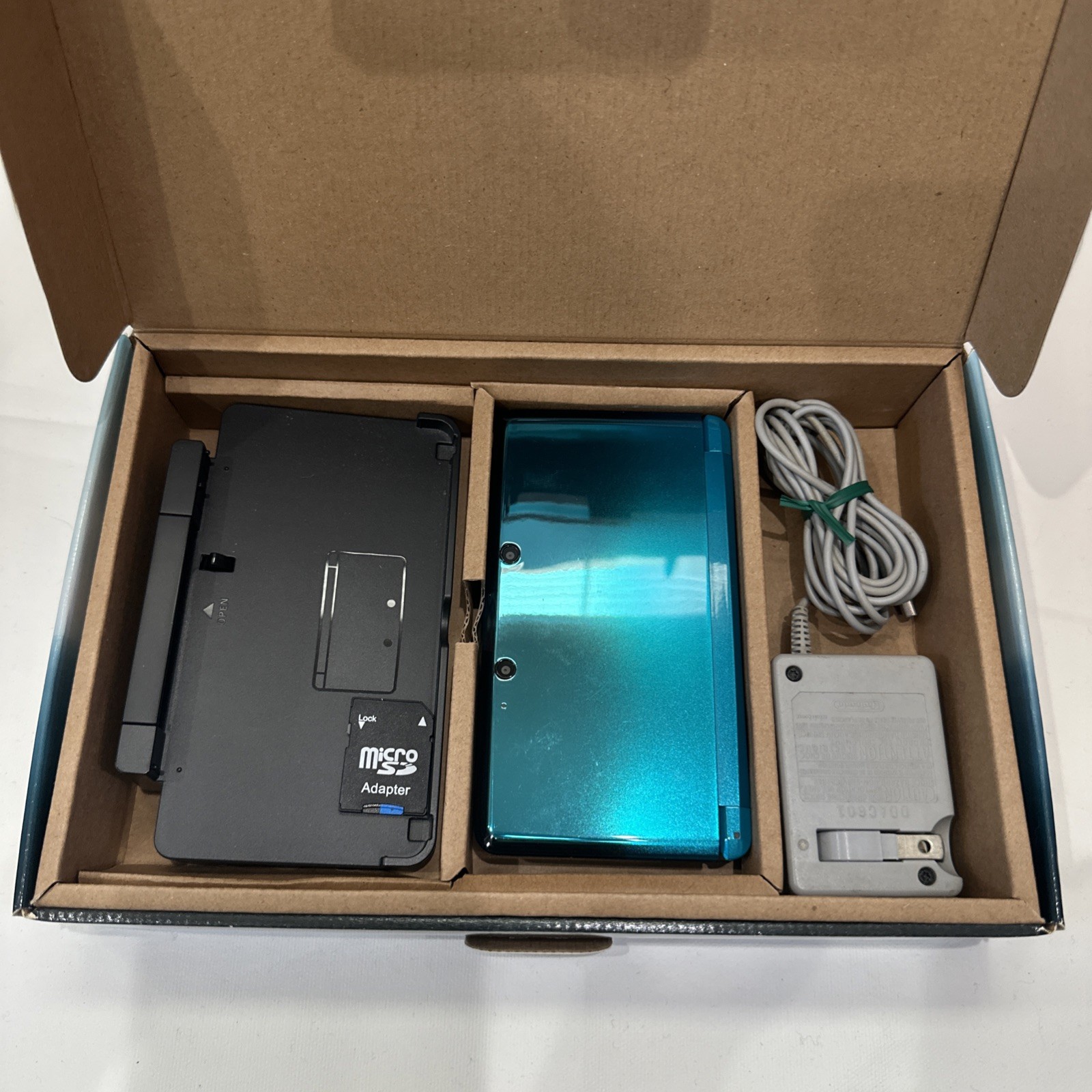 *TESTED* JAPANESE Nintendo 3DS Aqua Blue Console Complete In Box CIB #G68