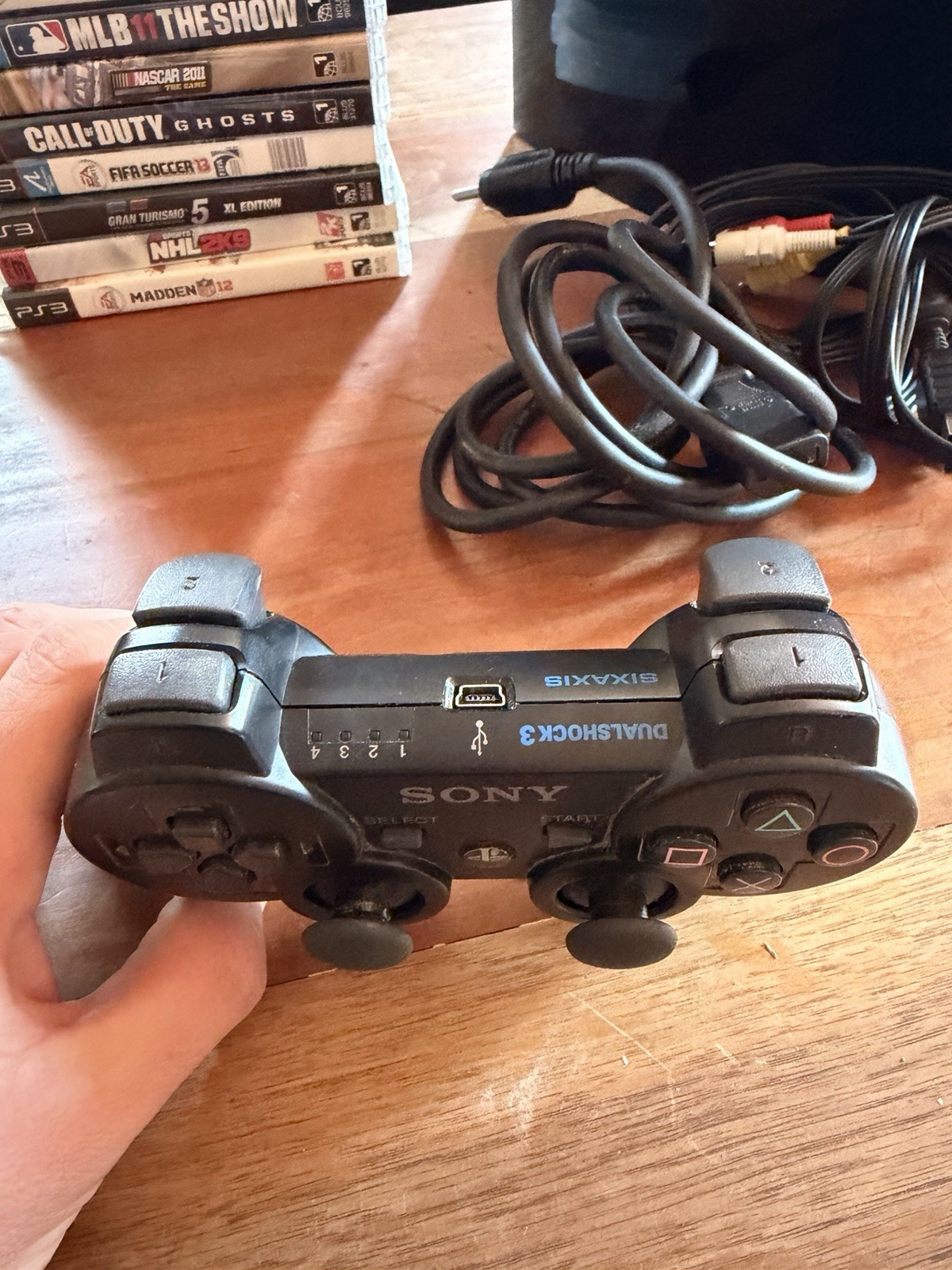 Sony PlayStation 3 PS3 80GB Fat Console Bundle CECHL01 W/ 19 Games, Controller