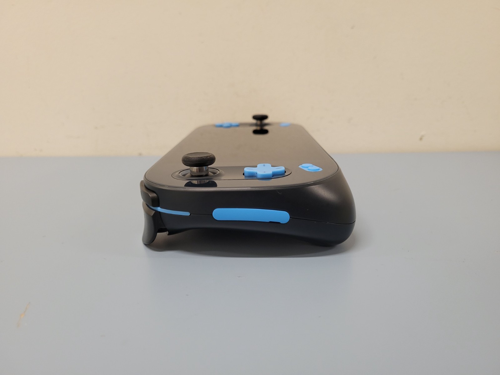 Sui playox1 amd ryzen 7 16GB ram 512GB SSD console – FREE PRIORITY MAIL SHIPPING