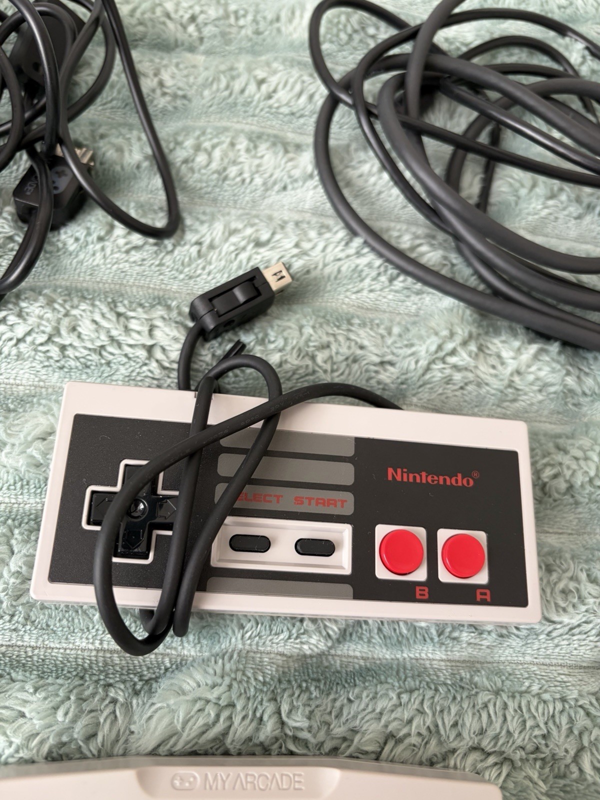 Nintendo Licensed Classic Edition NES Mini with Hard Shell Case Brand New