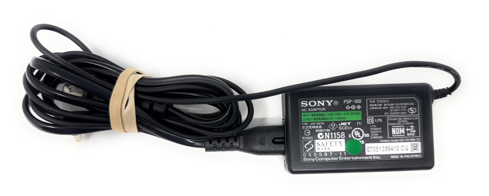 PlayStation PSP 1001 Bundle 2 Games 2 Movie Console and Game Case AC Adapter