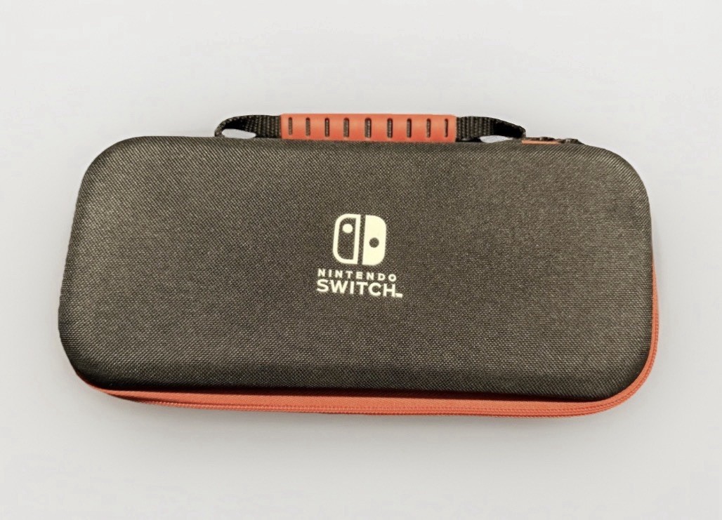 Nintendo Switch OLED HEG-001 64GB Console +Extras Controller 128GB MicroSD Case