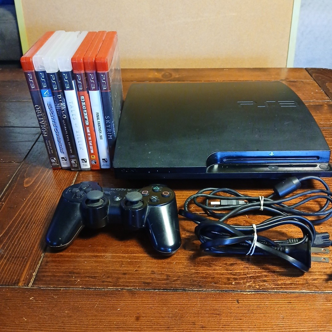 Sony Playstation 3 With 7 Games Wireless Controller 256 GB Adult Owned EUC
