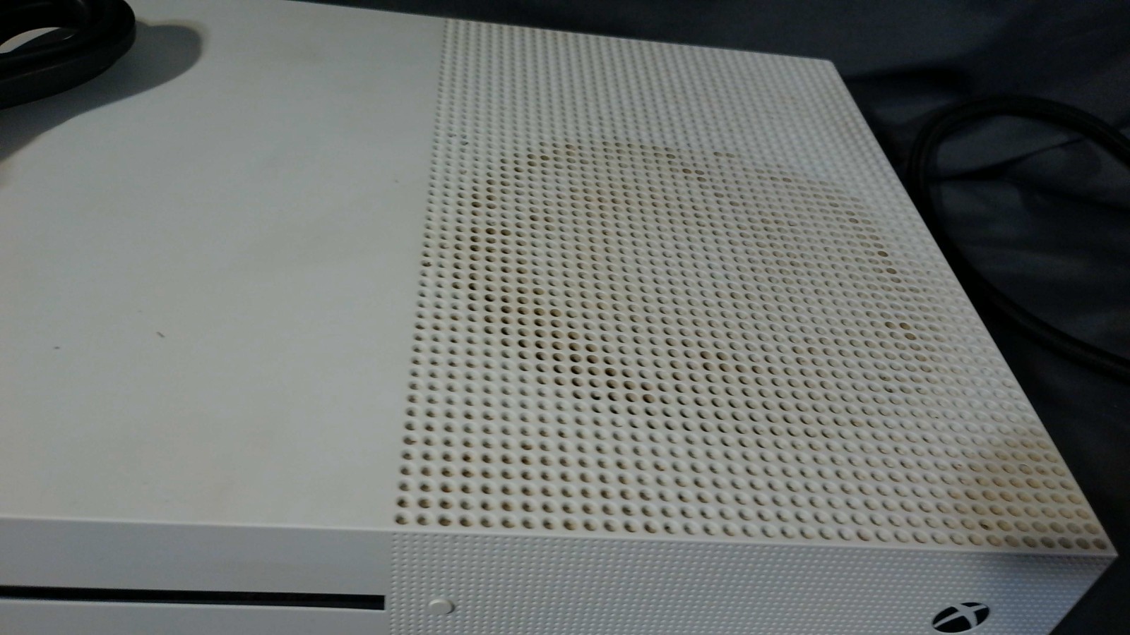Microsoft Xbox One S 2 TB W HDMI Gamepad & Power Cord Works