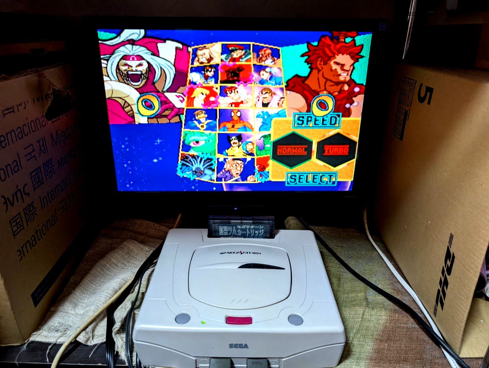 Sega Saturn White Console 4MB RAM MARVEL Super Heroes VS Street Fighter Japan