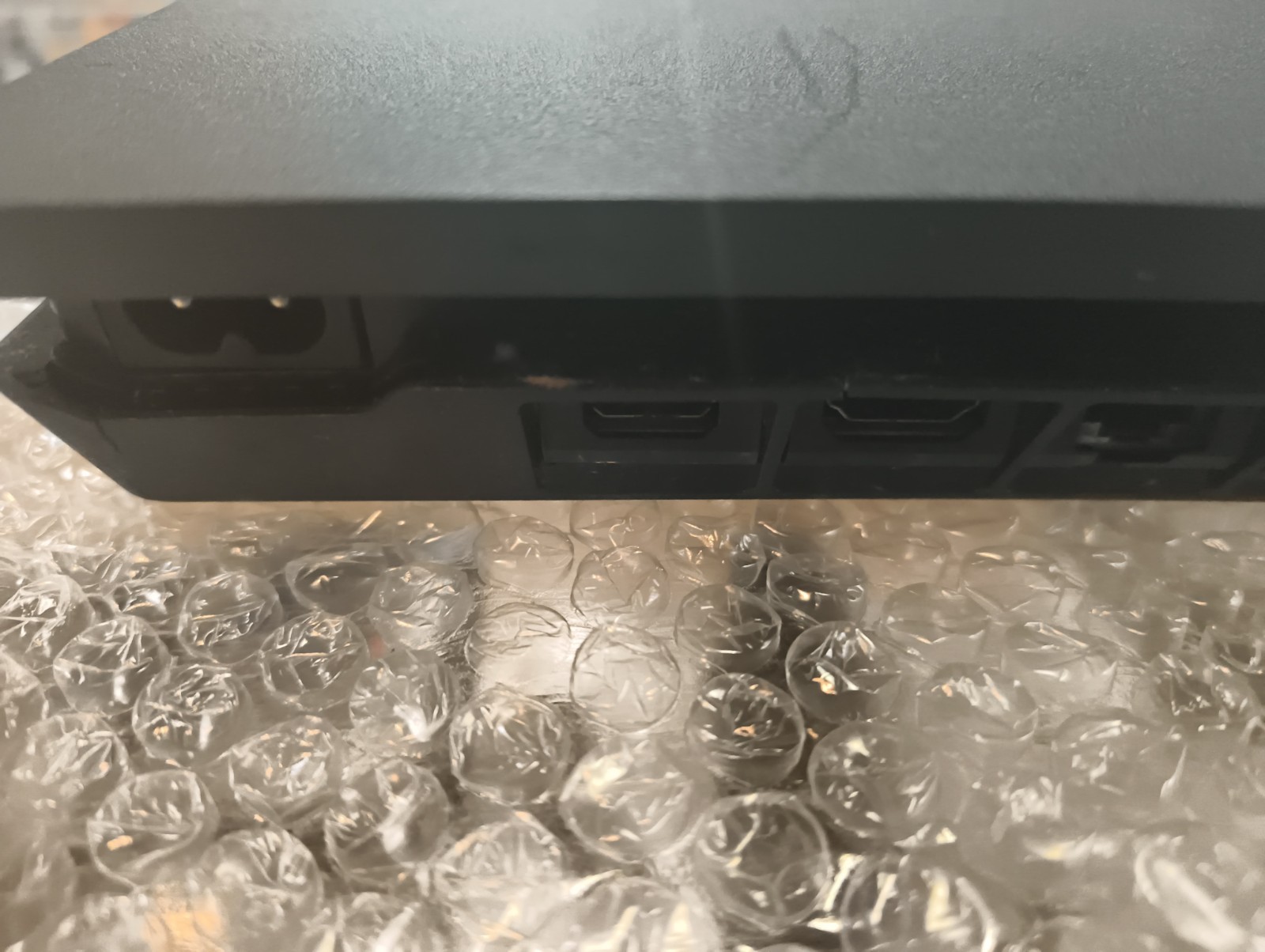 PlayStation 4 Slim No Controller Powers On – Otherwise Untested As-Is