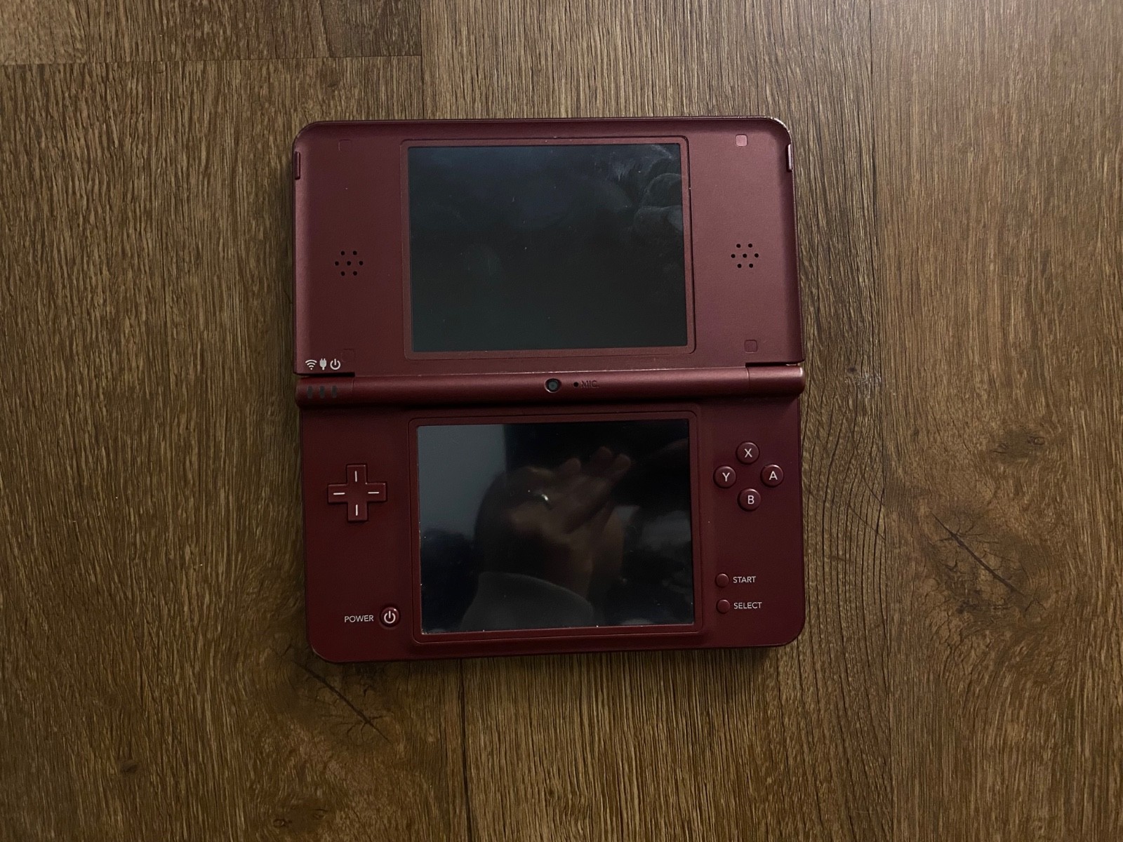 Nintendo DSi XL Launch Edition 256MB Handheld System – Burgundy (good condition)