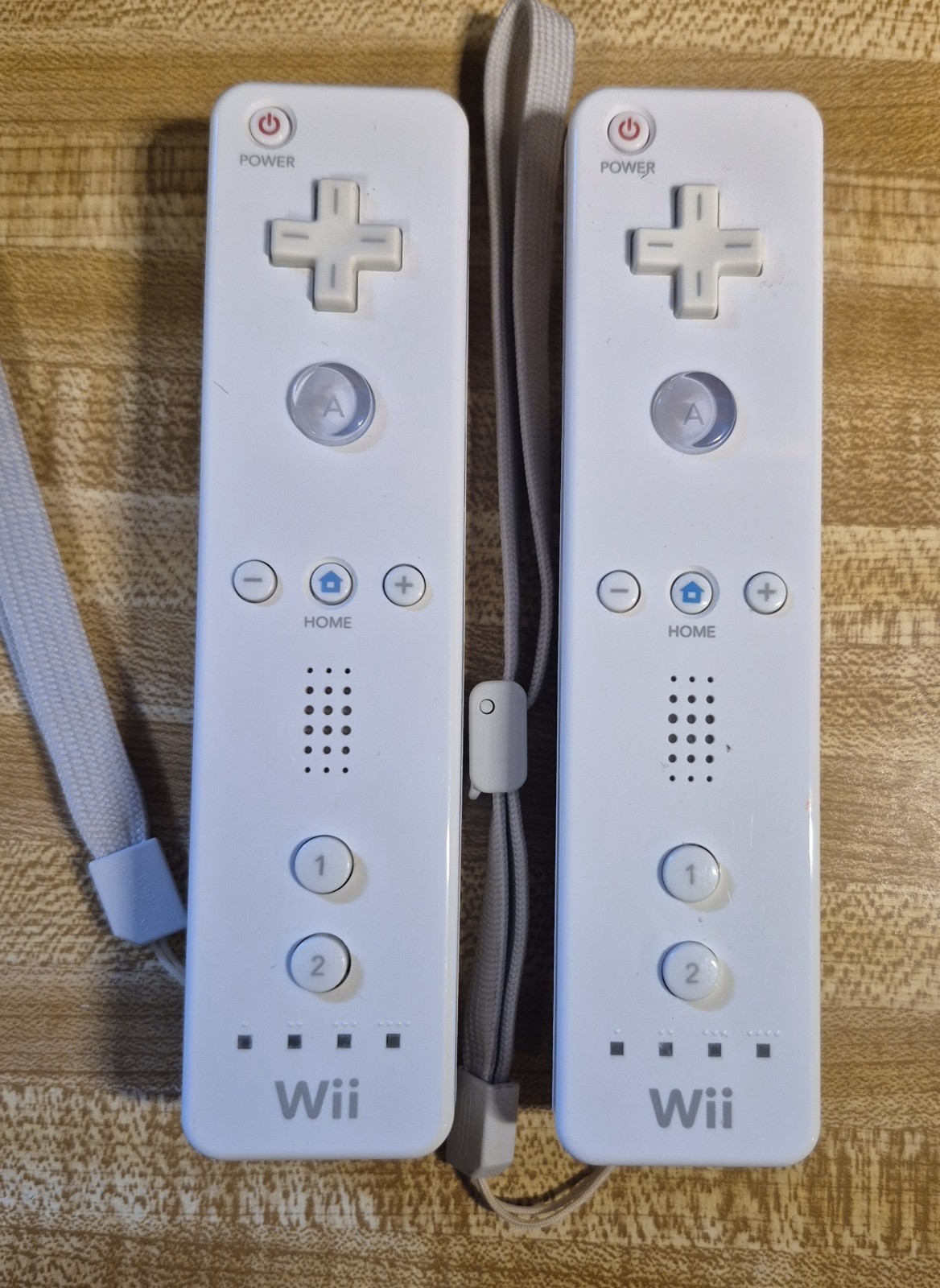 Nintendo Wii Gamecube Compatible RVL-001 Console Bundle w/ Controllers