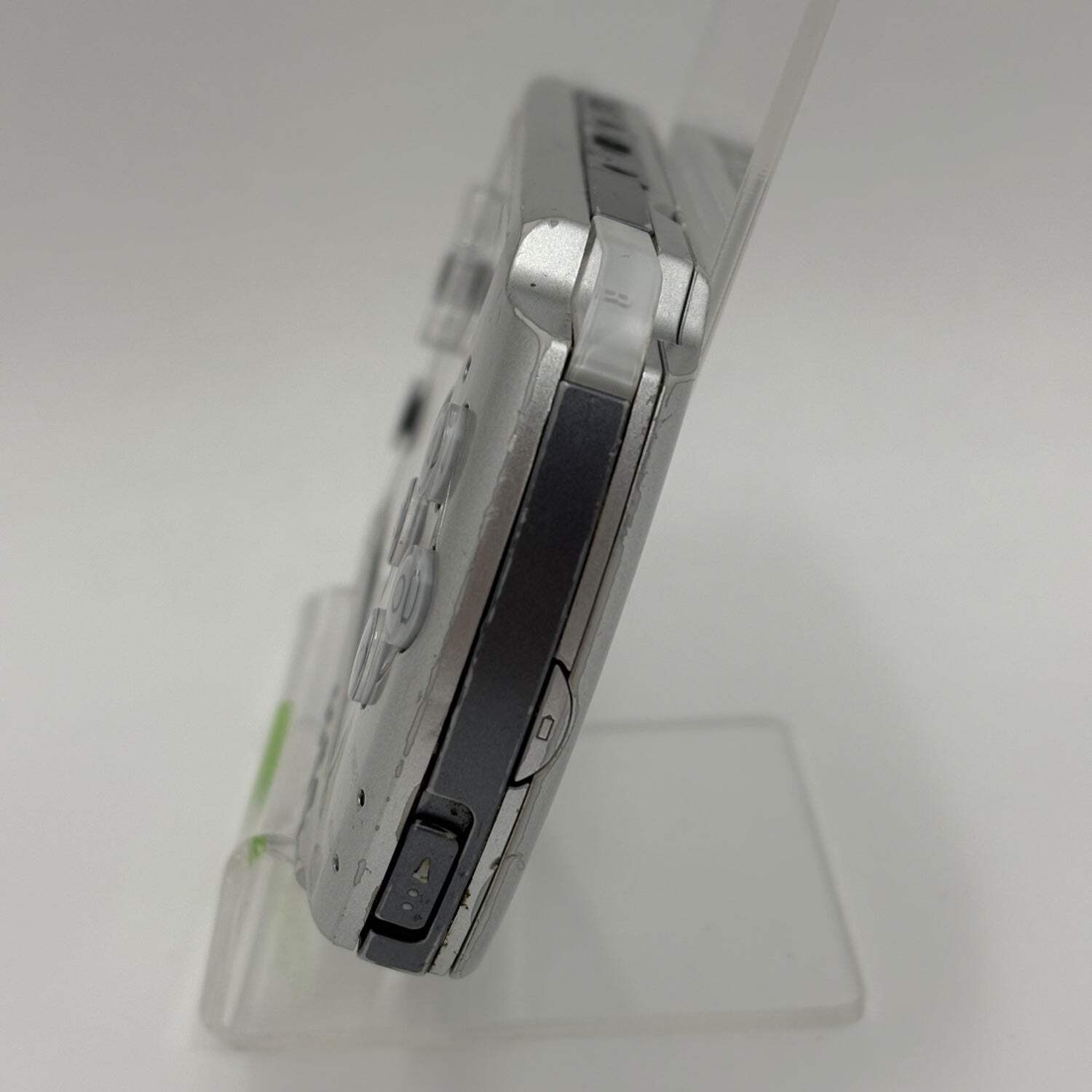 Sony PlayStation Portable PSP PSP-3001 Mystic Silver