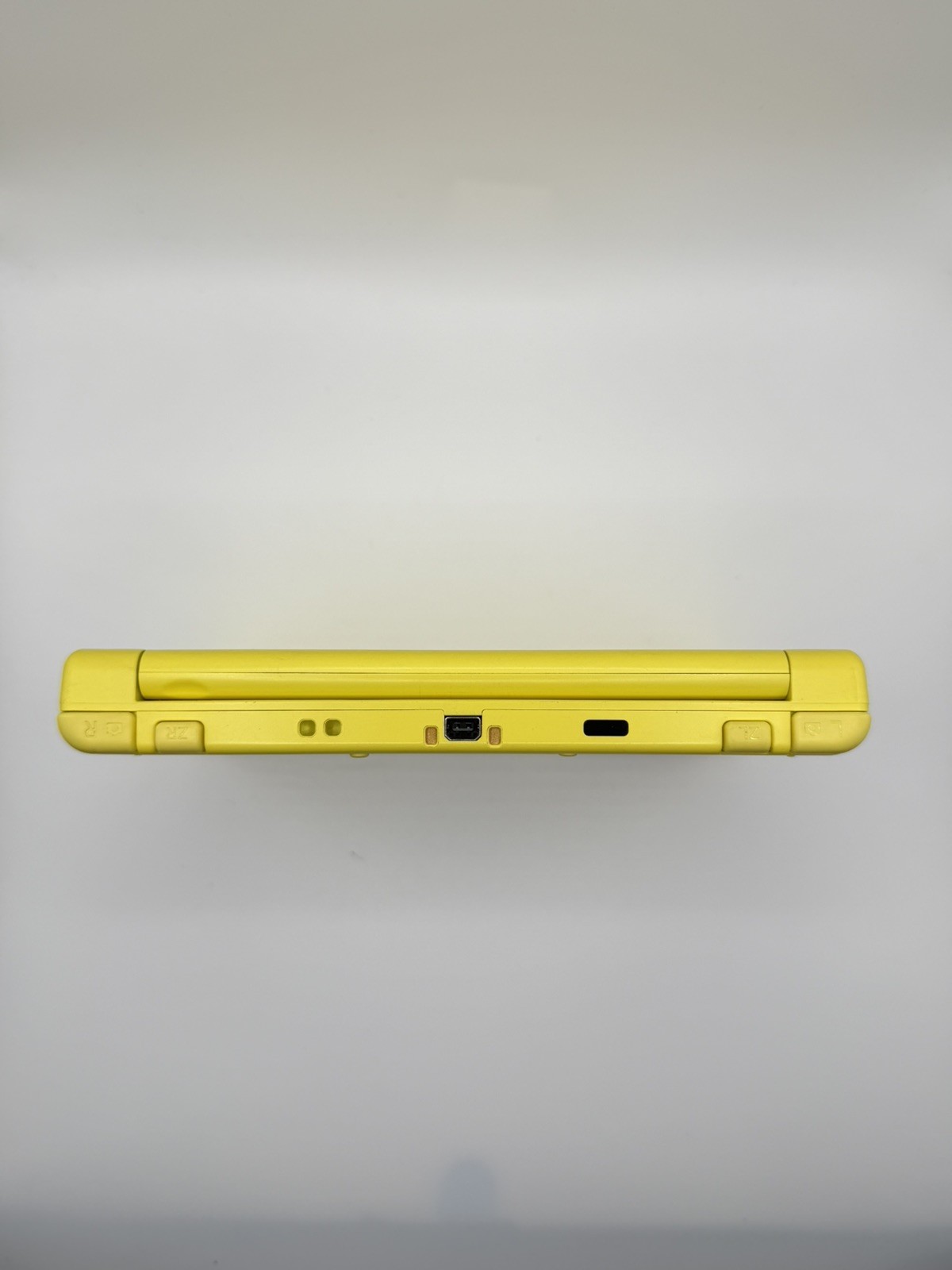 Nintendo New 3DS XL Pikachu Yellow Edition Console IN BOX AUTHENTIC & TESTED