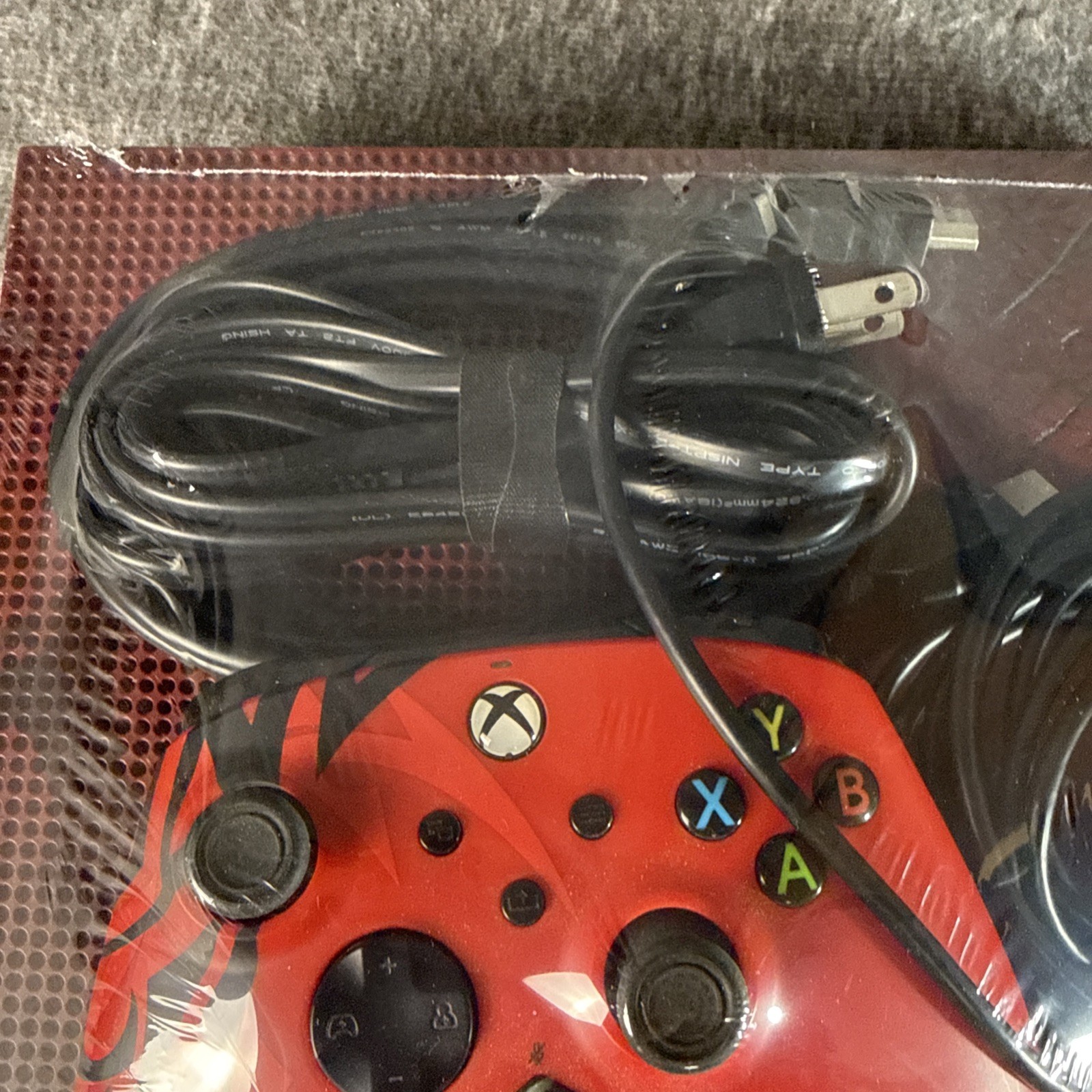 Microsoft Xbox One S Gears of War 4 Limited Edition 2 TB Crimson Red Console