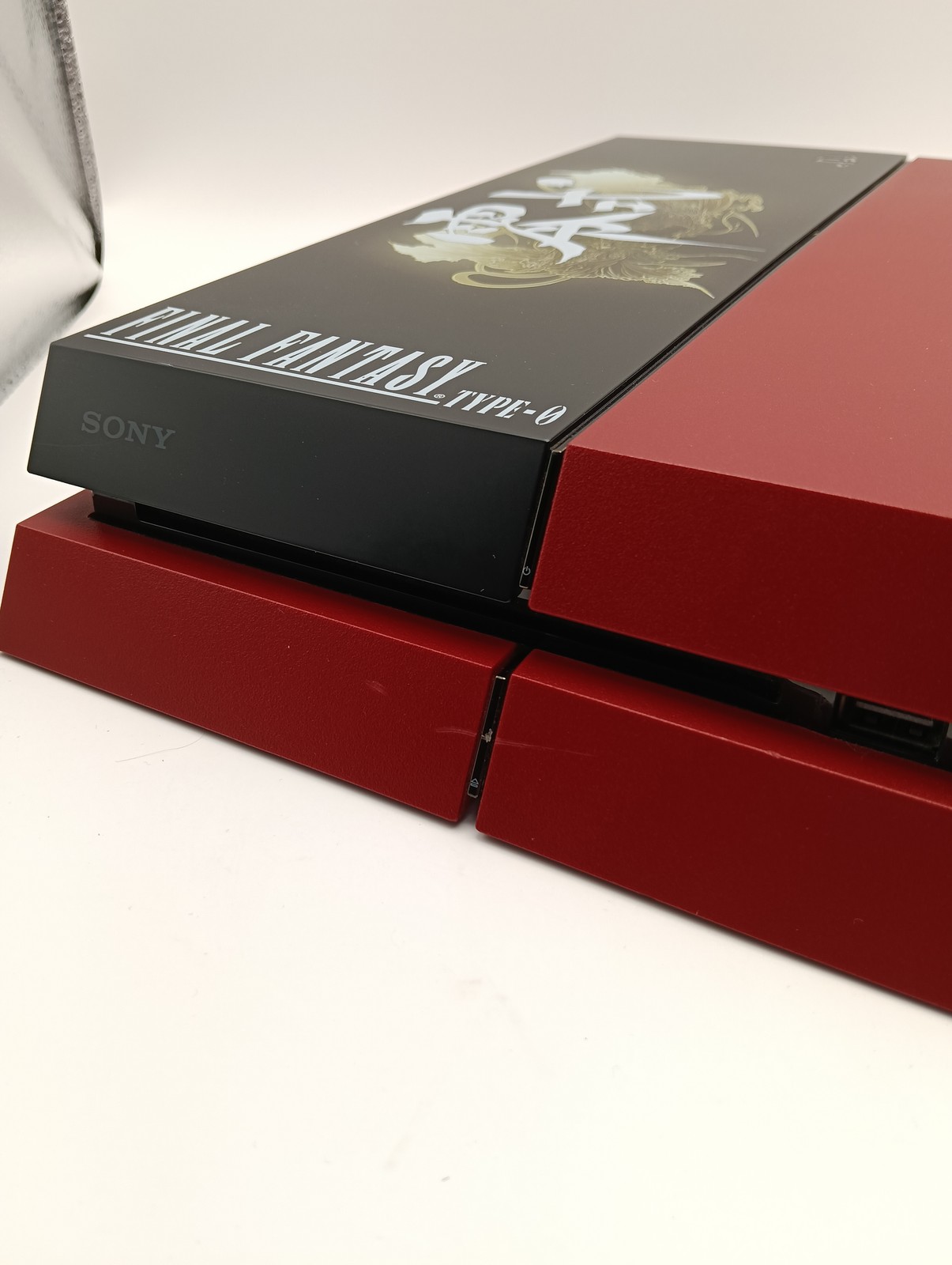 PlayStation 4 PS4 FINAL FANTASY Type 0 HD Suzaku Edition 500GB Console Tested