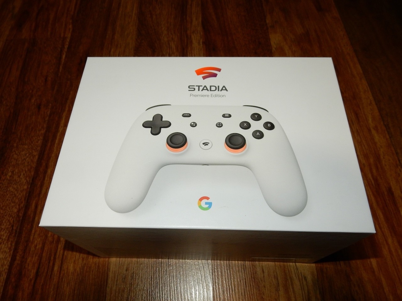 Google Stadia Premiere Edition (White) Complete with Chromecast Bluetooth