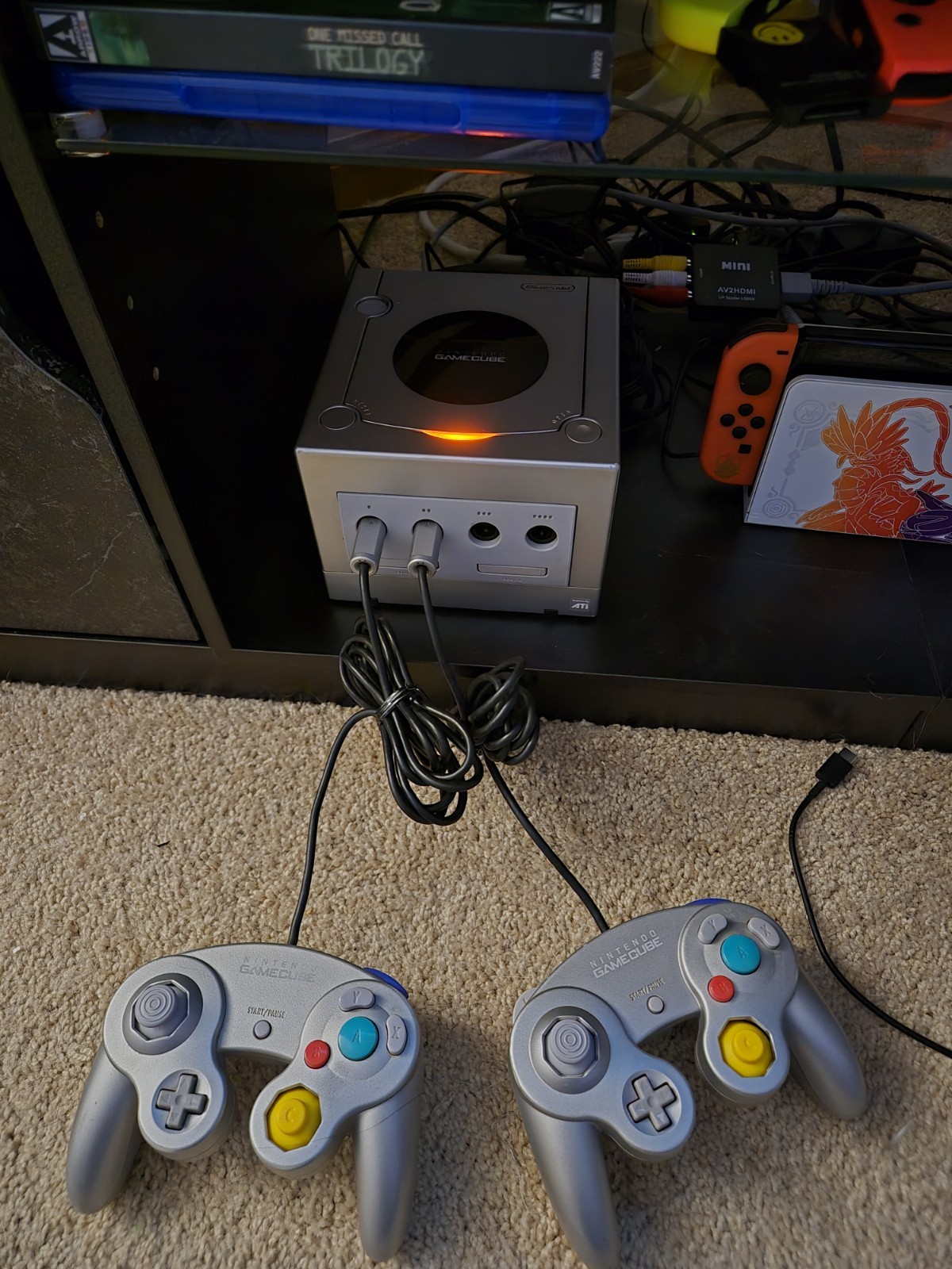 Nintendo GameCube Silver Console Bundle, 2 Controllers, Cords, & 3 Games DOL-101