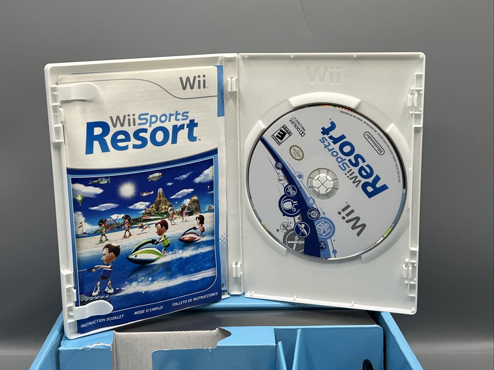 Nintendo Wii Black Console Motion Plus Wii Sports + Resort Bundle Complete CIB