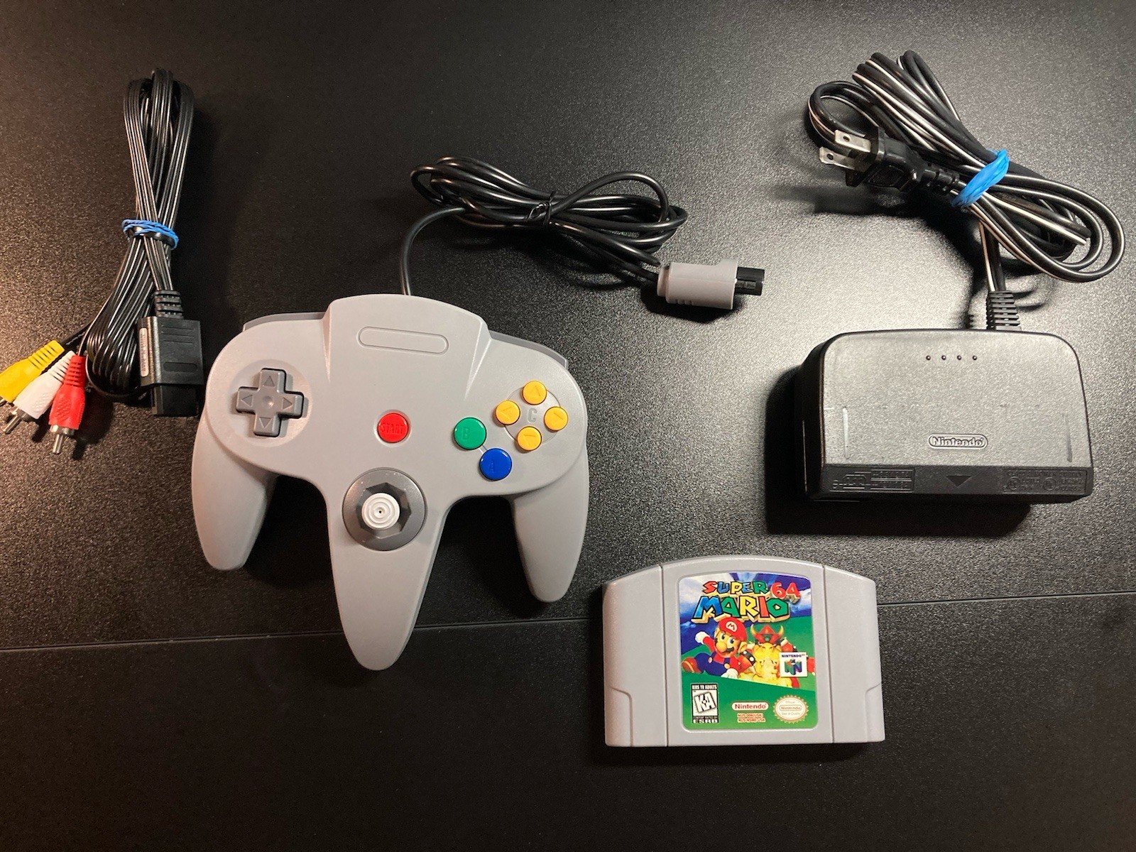 Nintendo 64 N64 Console + Super Mario 64+Controller+Cords