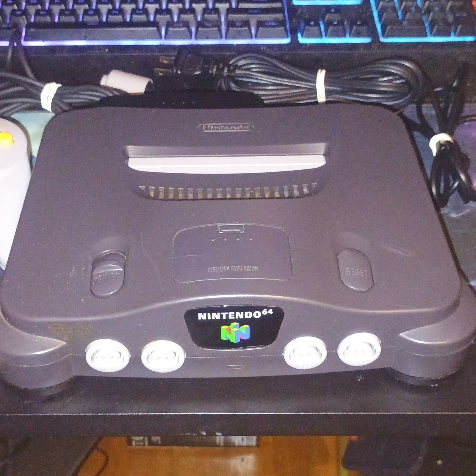 Nintendo 64 Gray Console NUS-001(USA) NTSC-U/C w/ Controller, RF, Mem Card